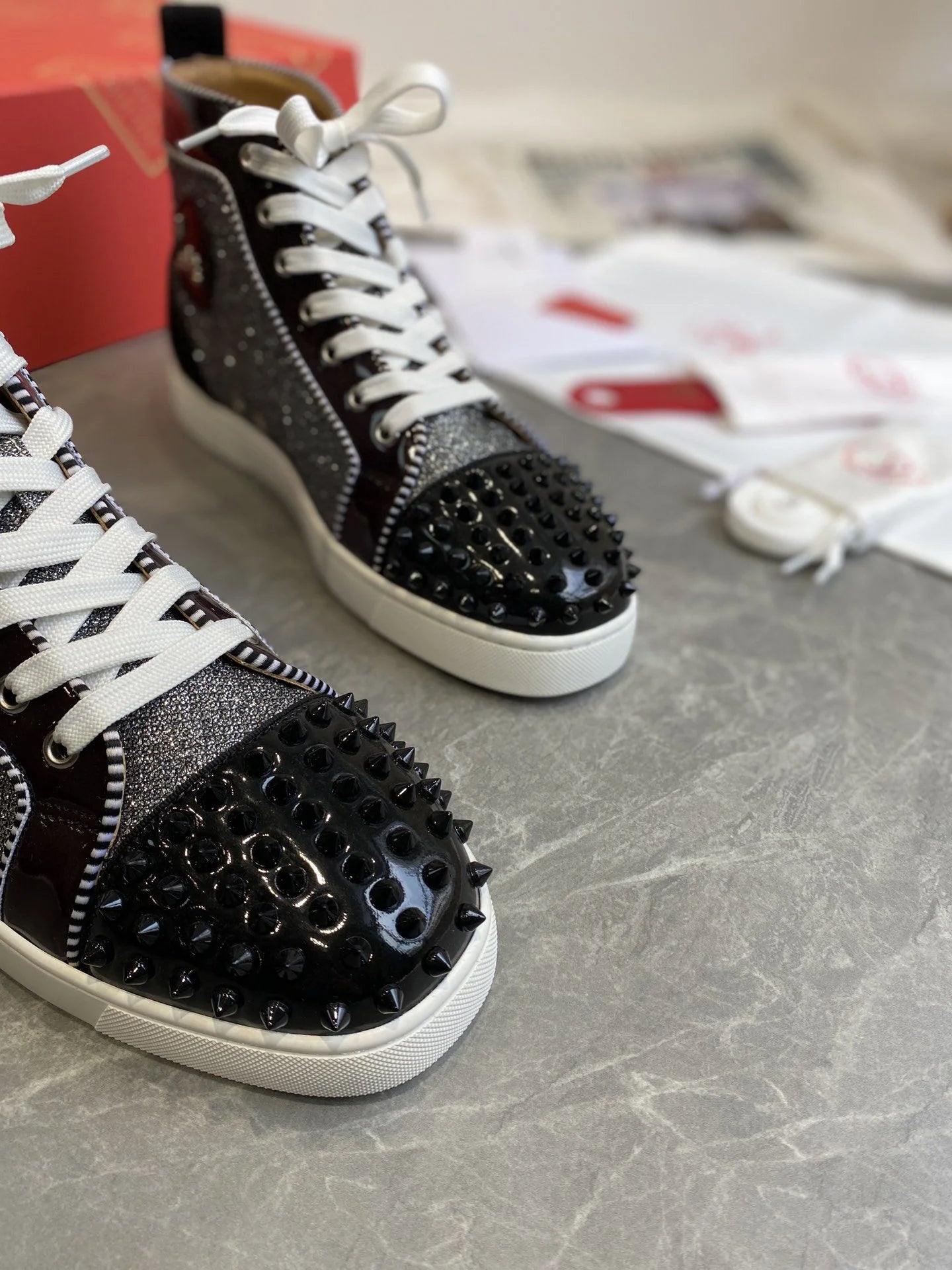 CL SNEAKER