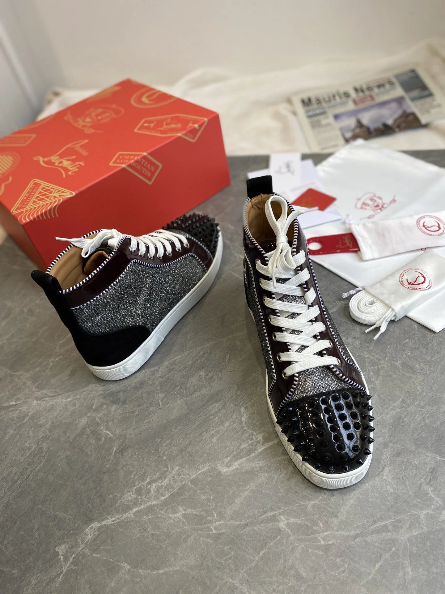 CL SNEAKER