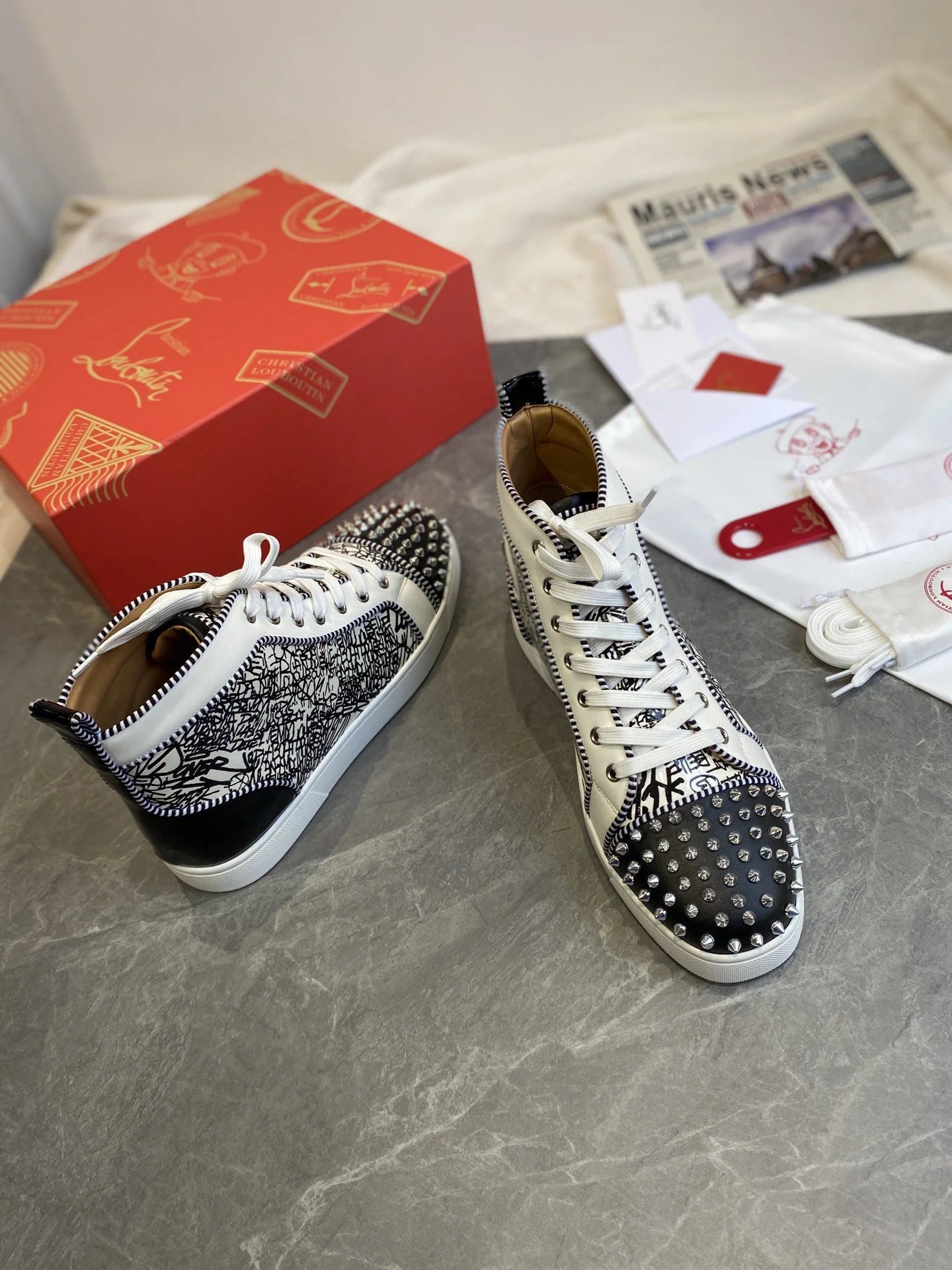 CL SNEAKER
