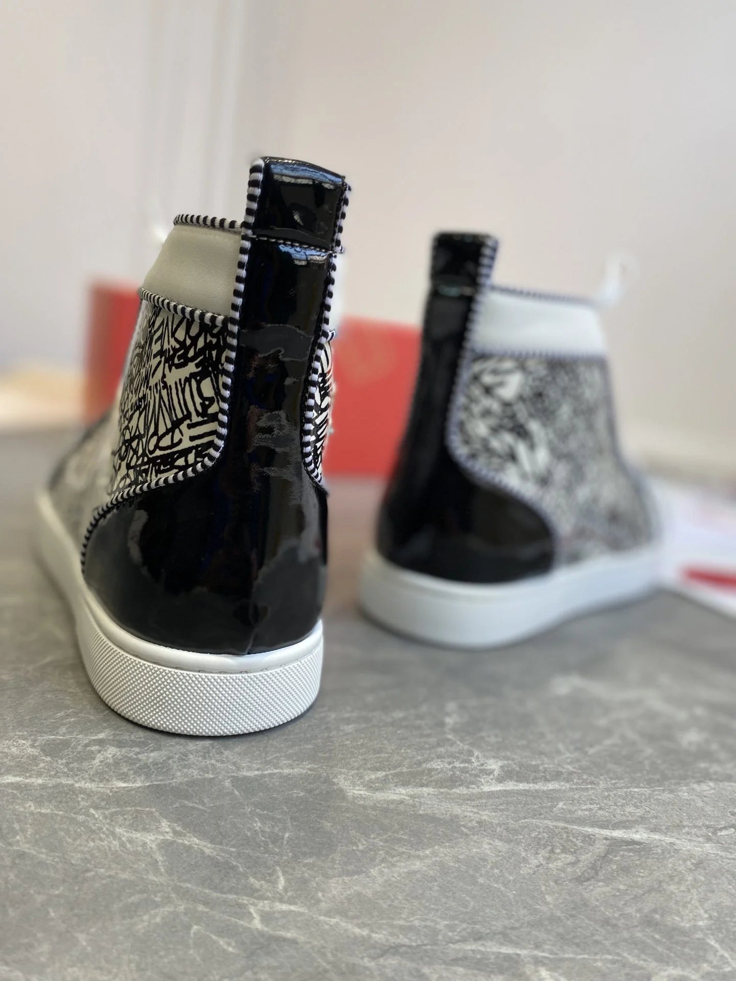 CL SNEAKER