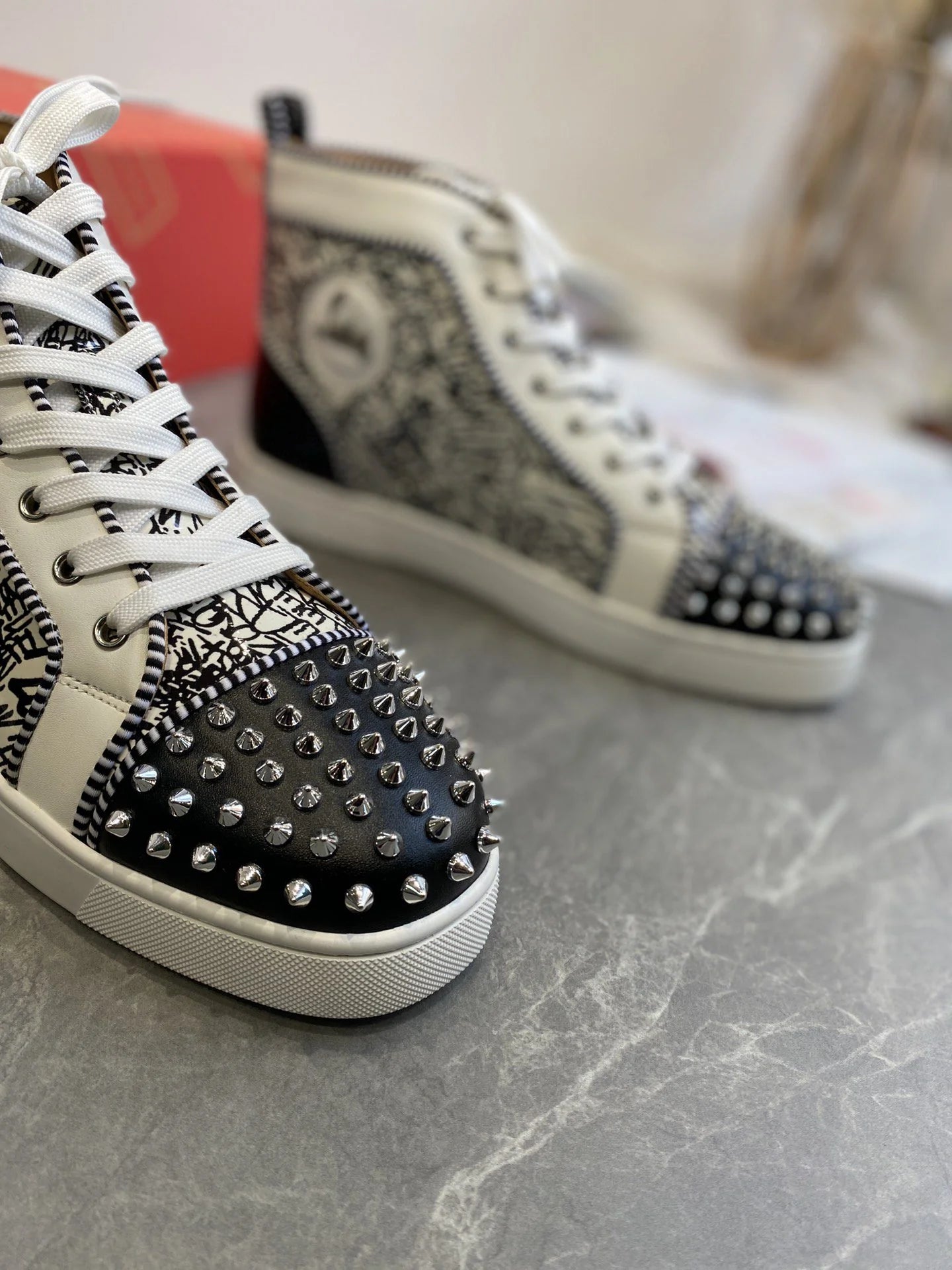 CL SNEAKER