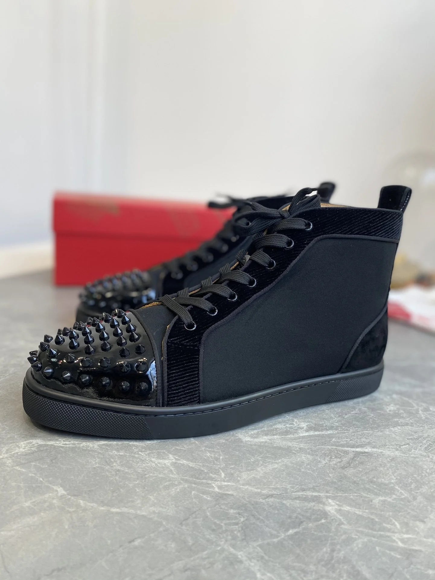 CL SNEAKER
