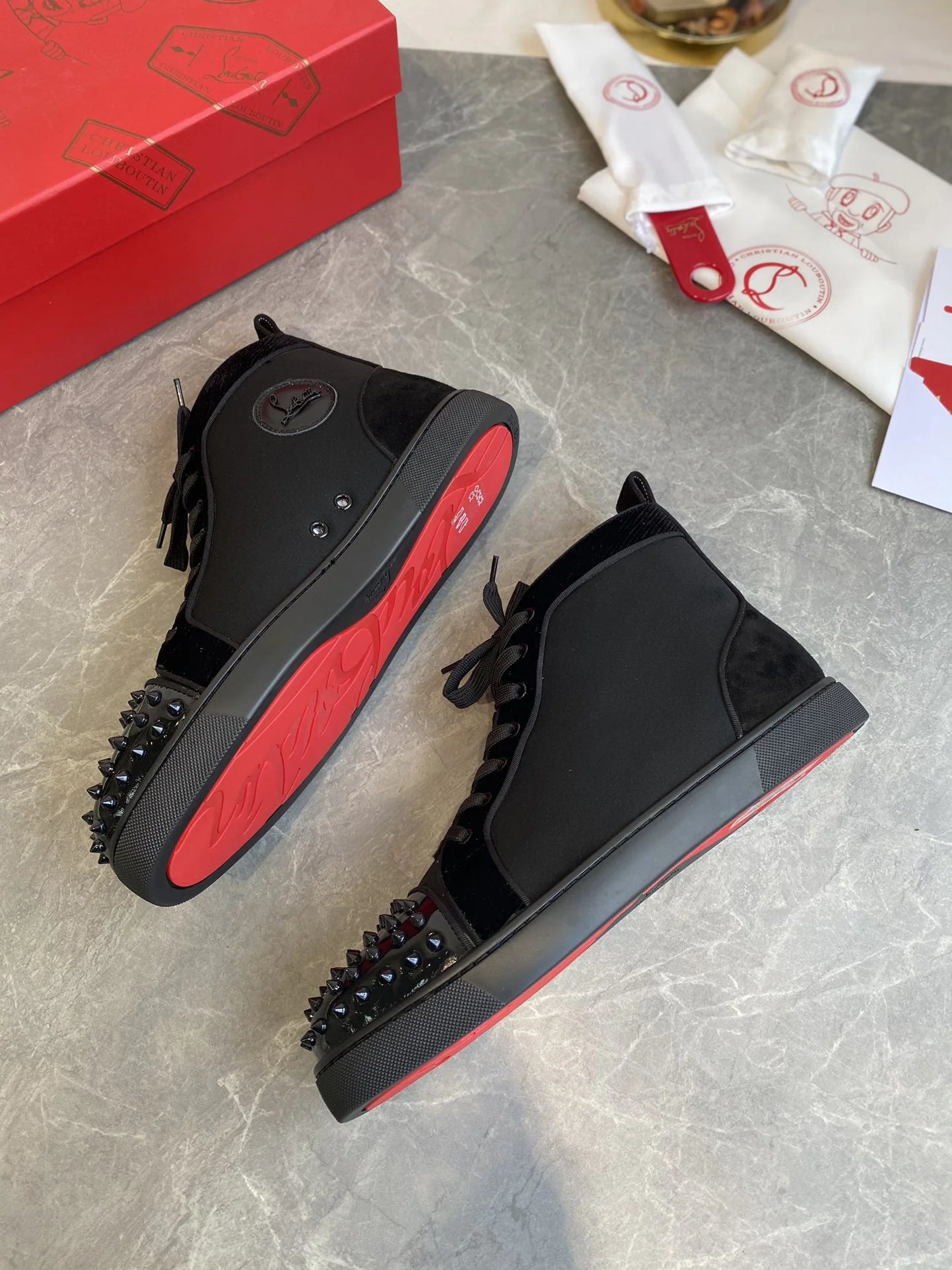 CL SNEAKER