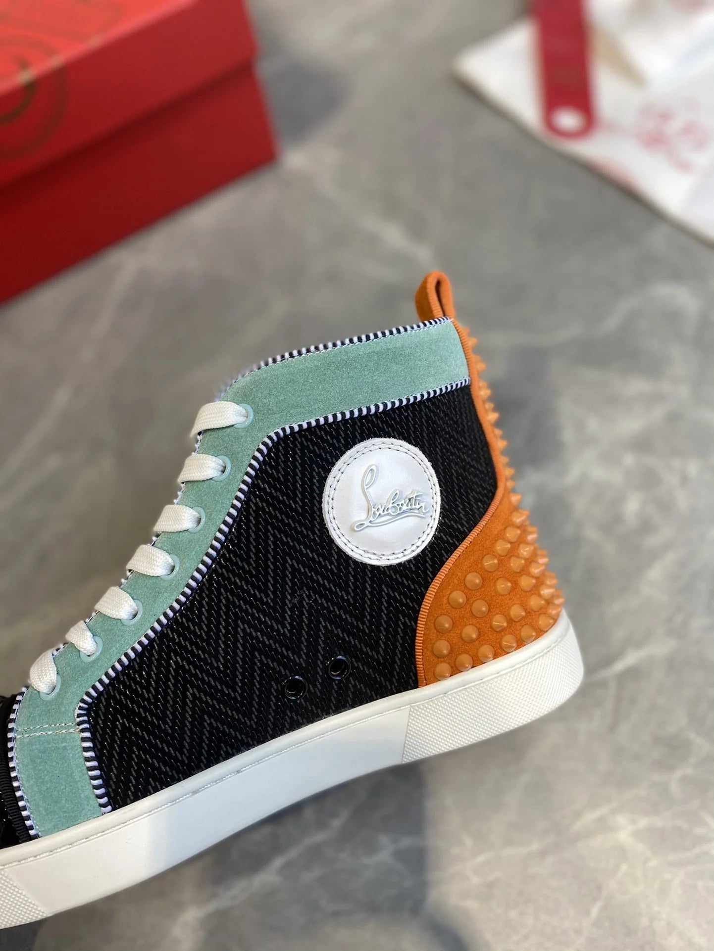 CL SNEAKER
