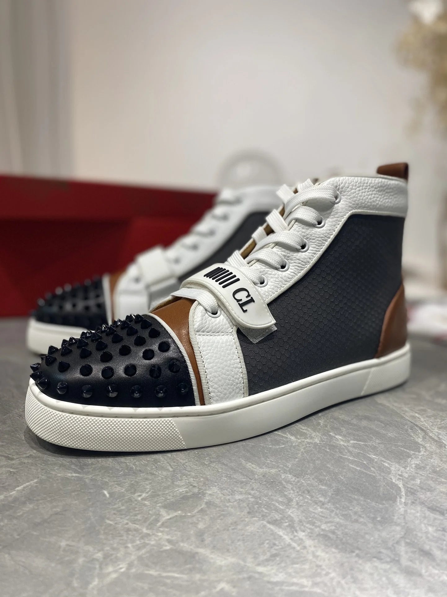 CL SNEAKER