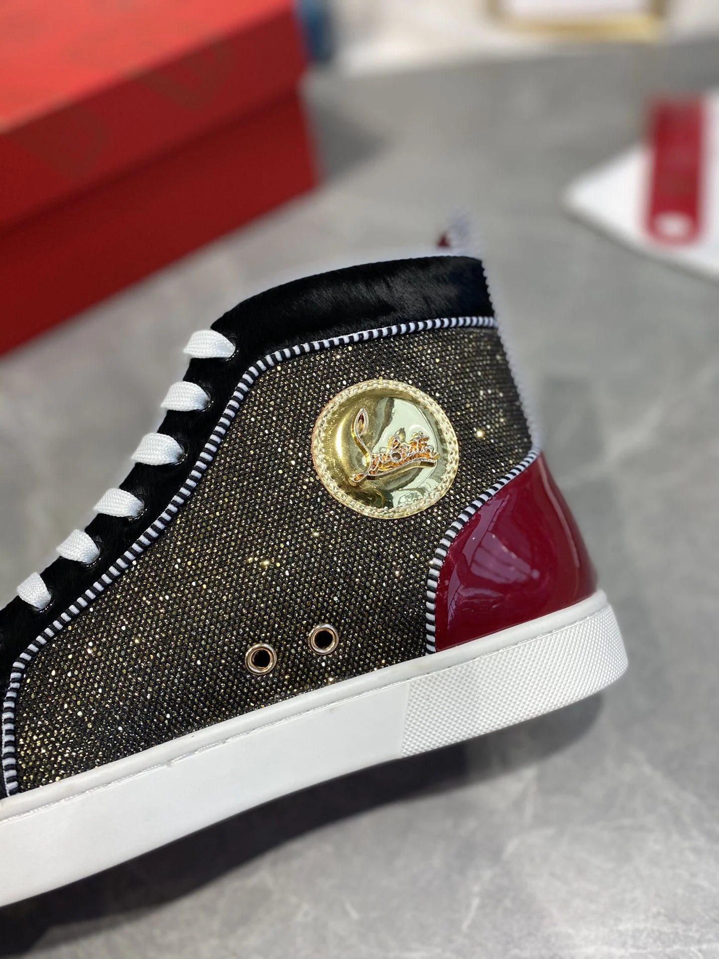 CL SNEAKER