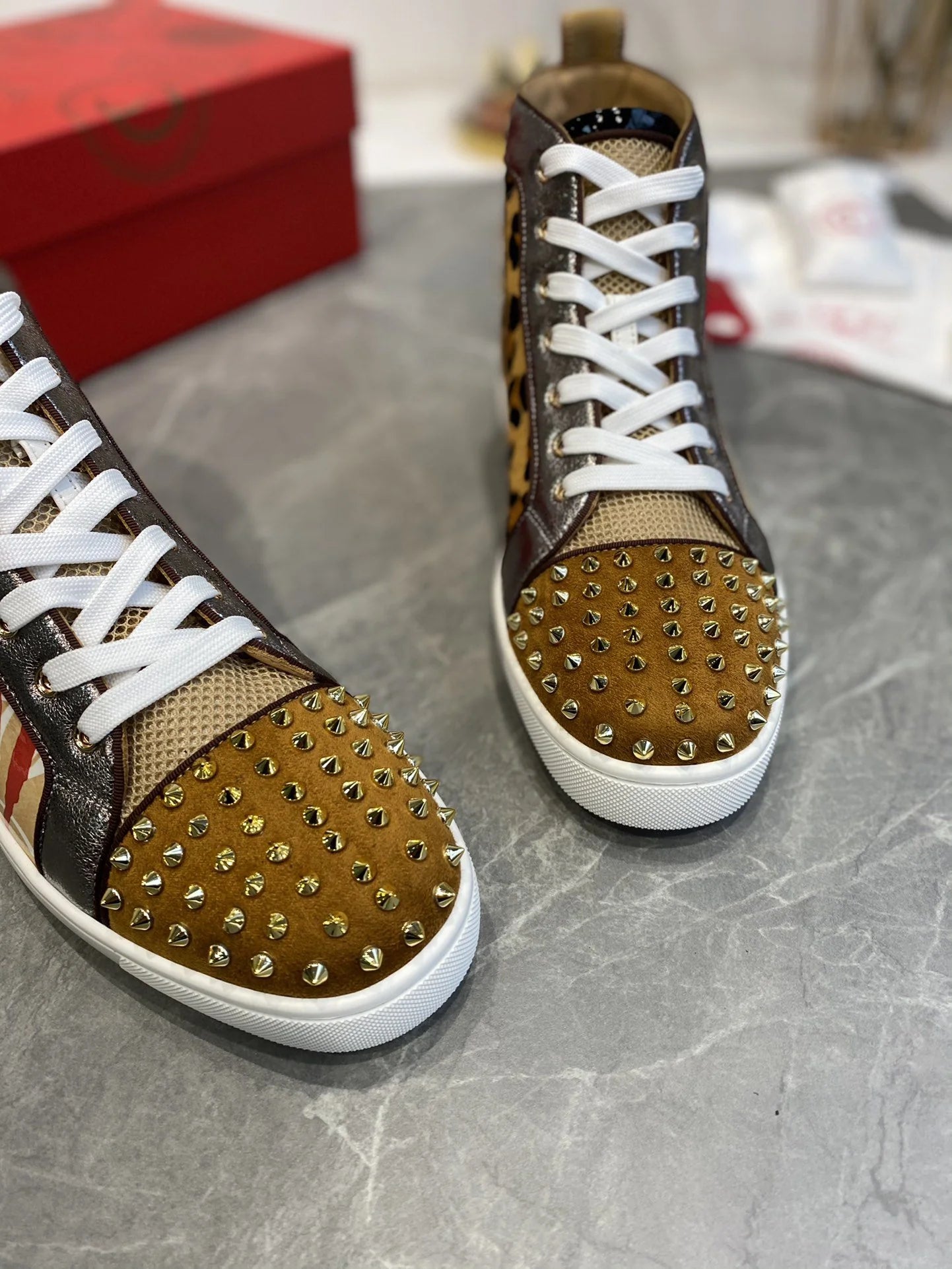 CL SNEAKER