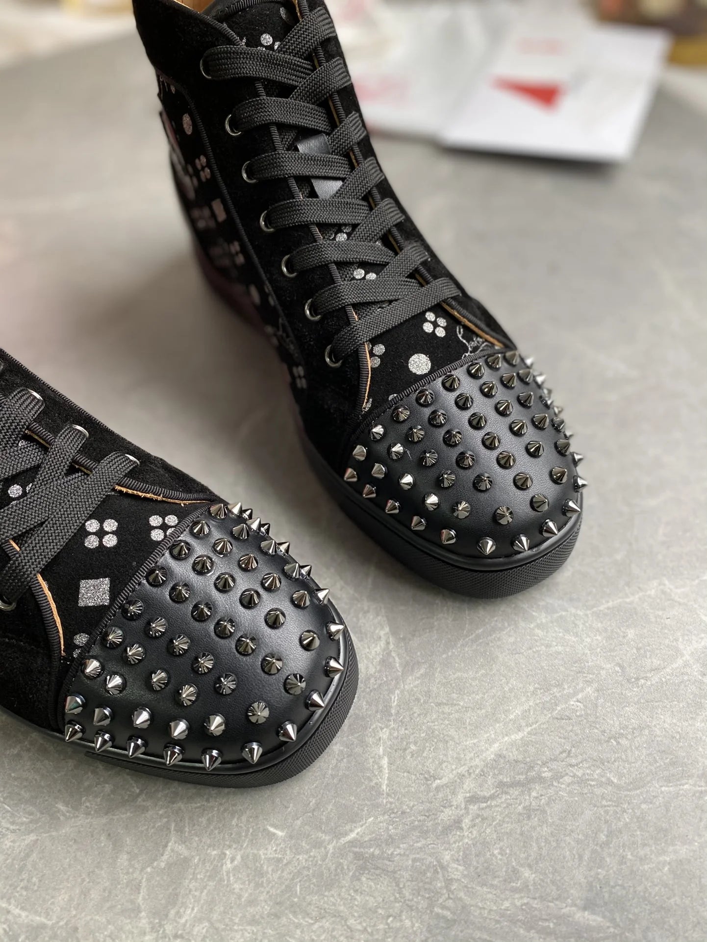 CL SNEAKER