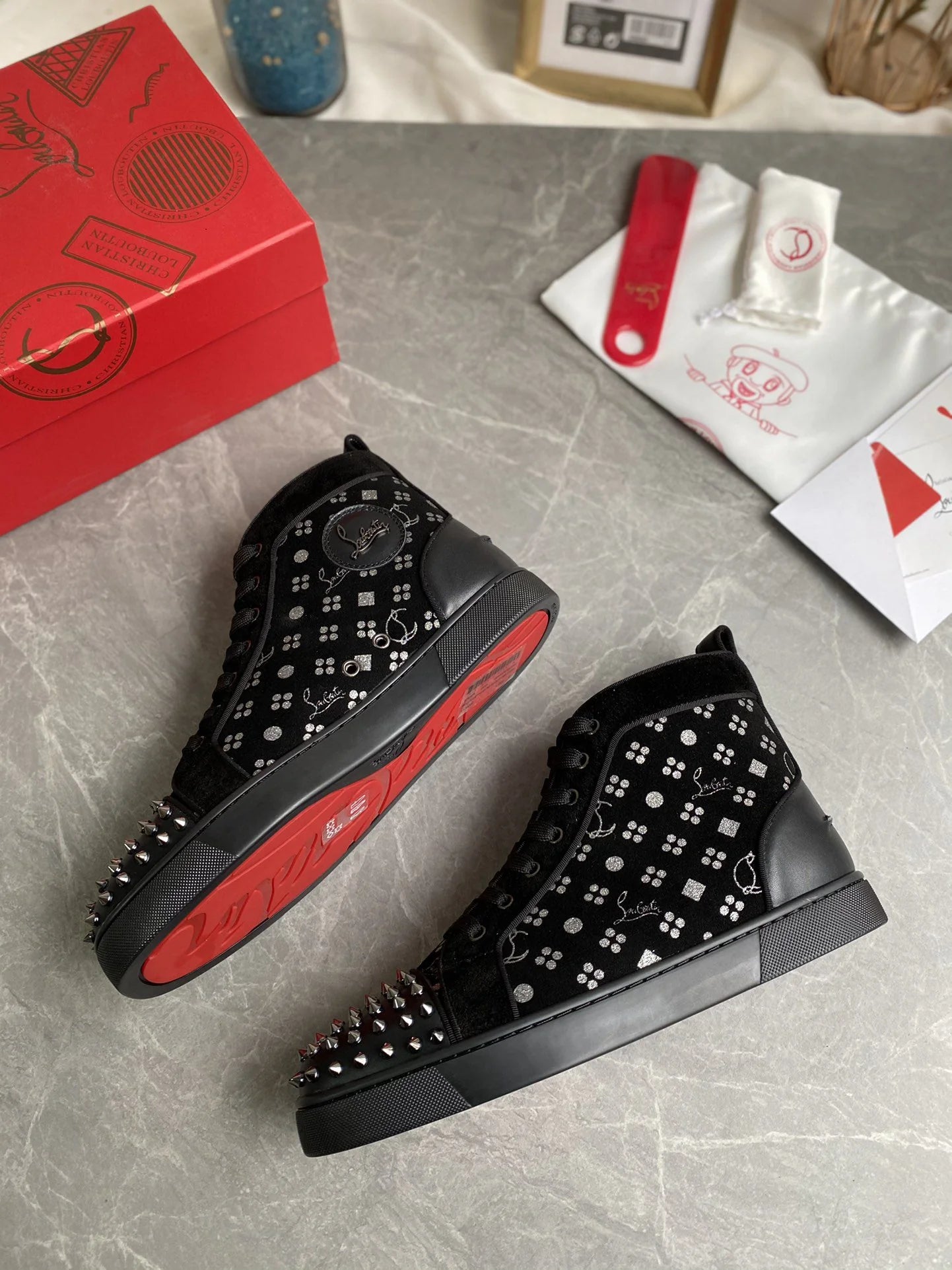 CL SNEAKER