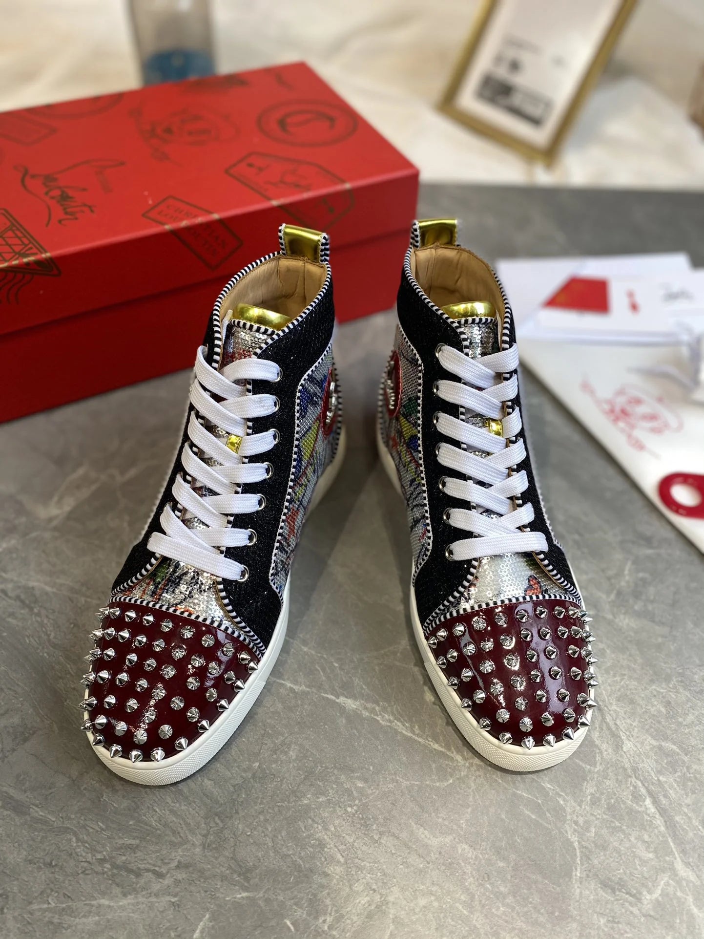 CL SNEAKER