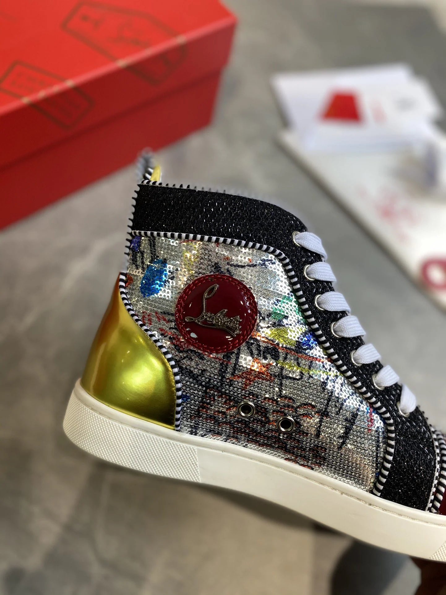 CL SNEAKER