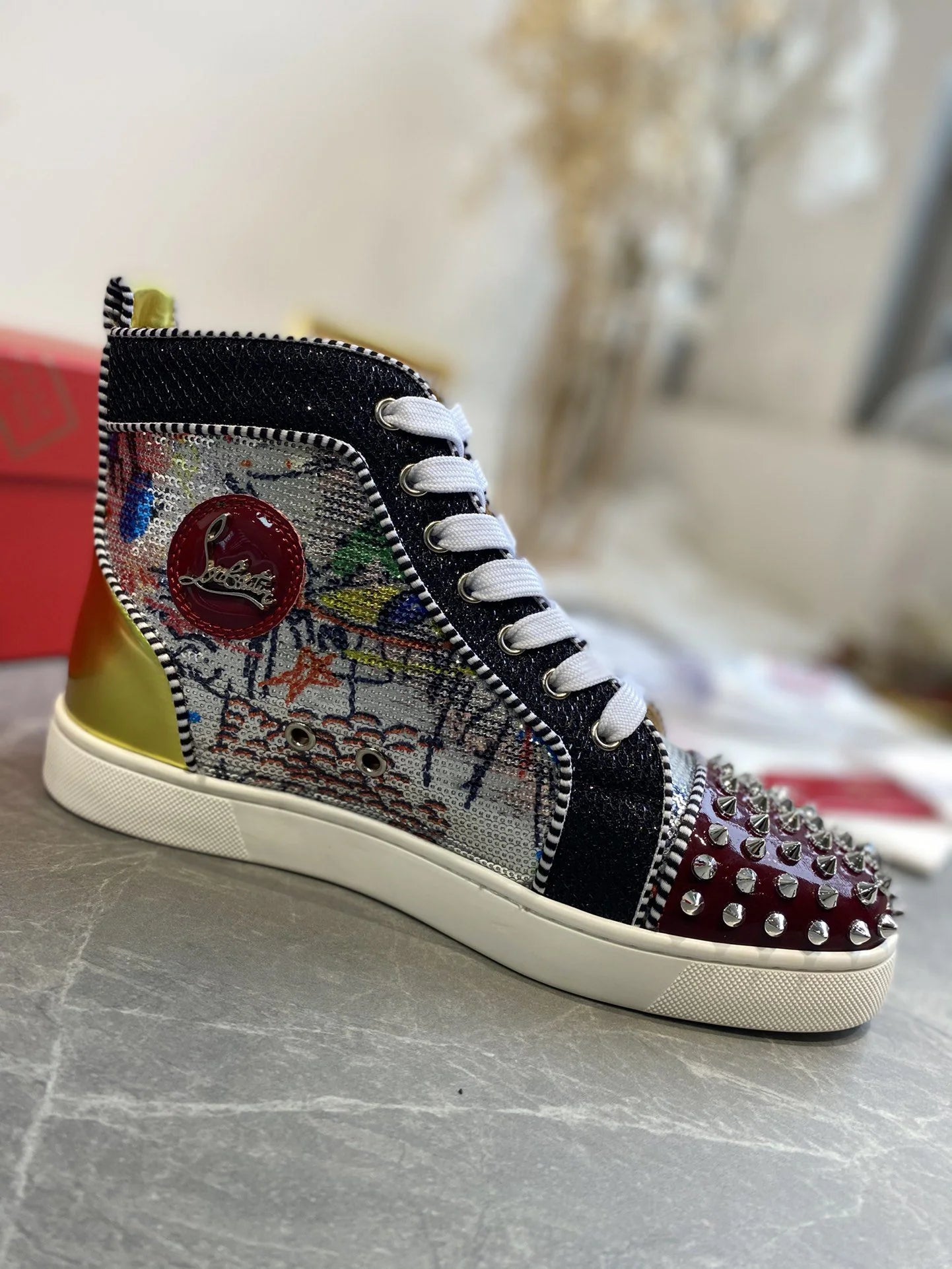 CL SNEAKER
