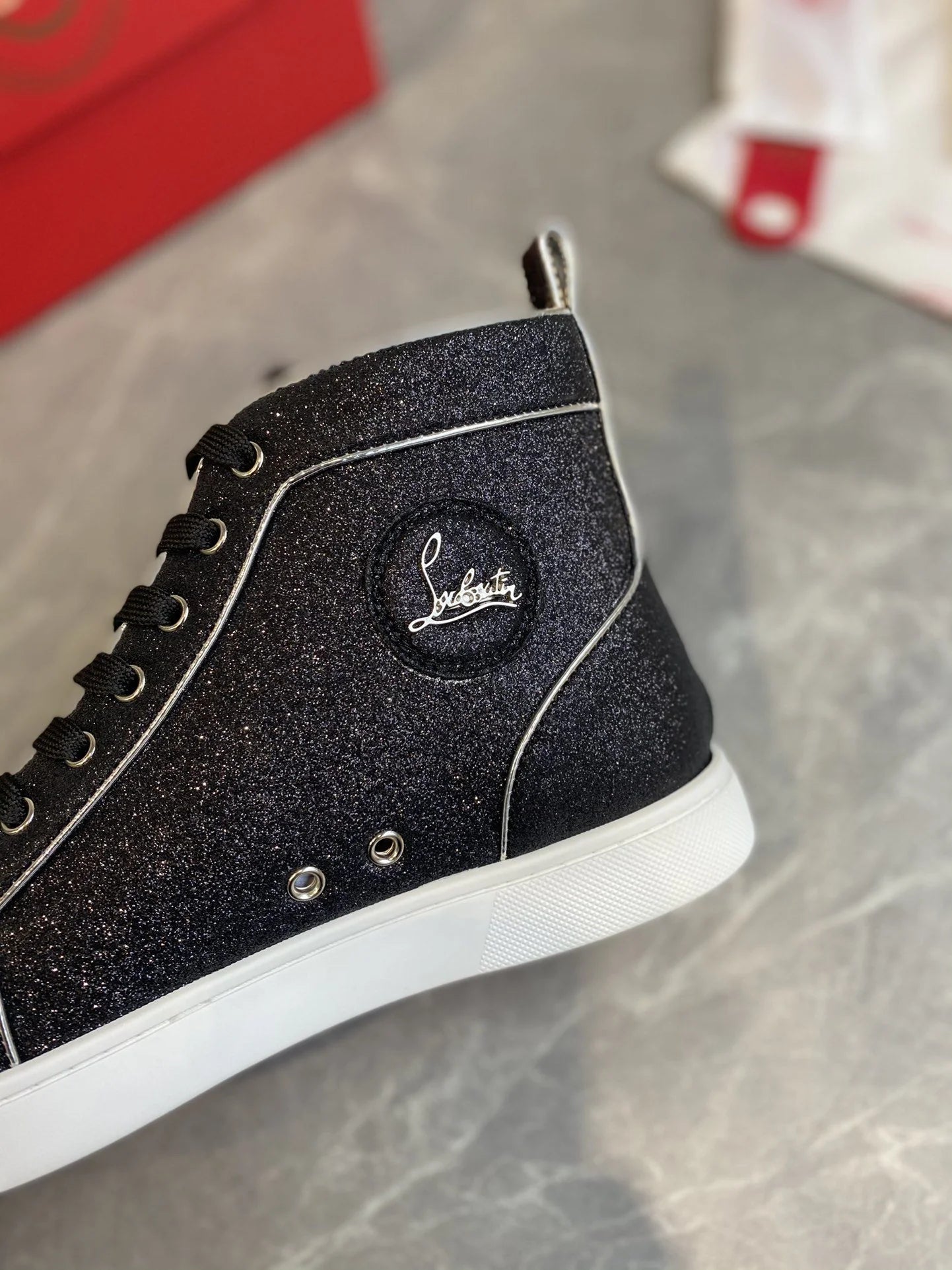 CL SNEAKER