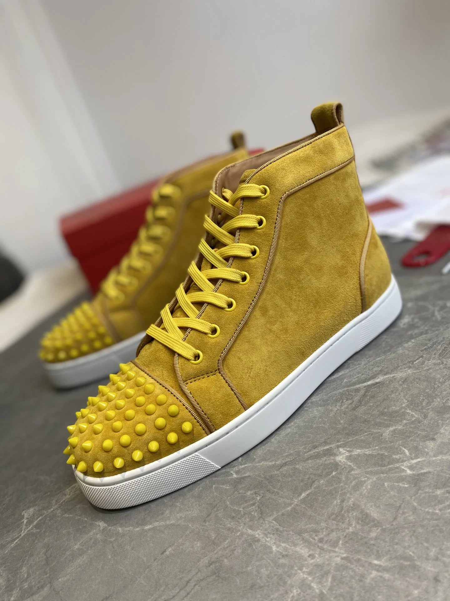 CL SNEAKER