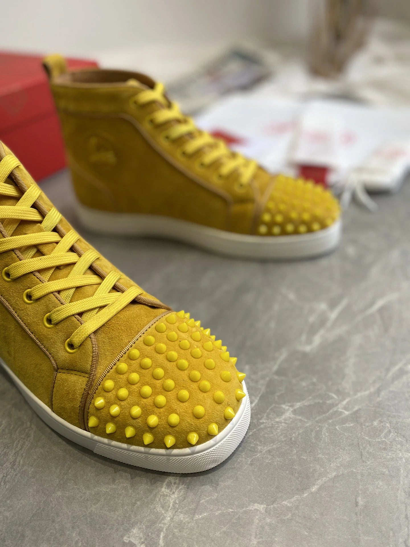 CL SNEAKER