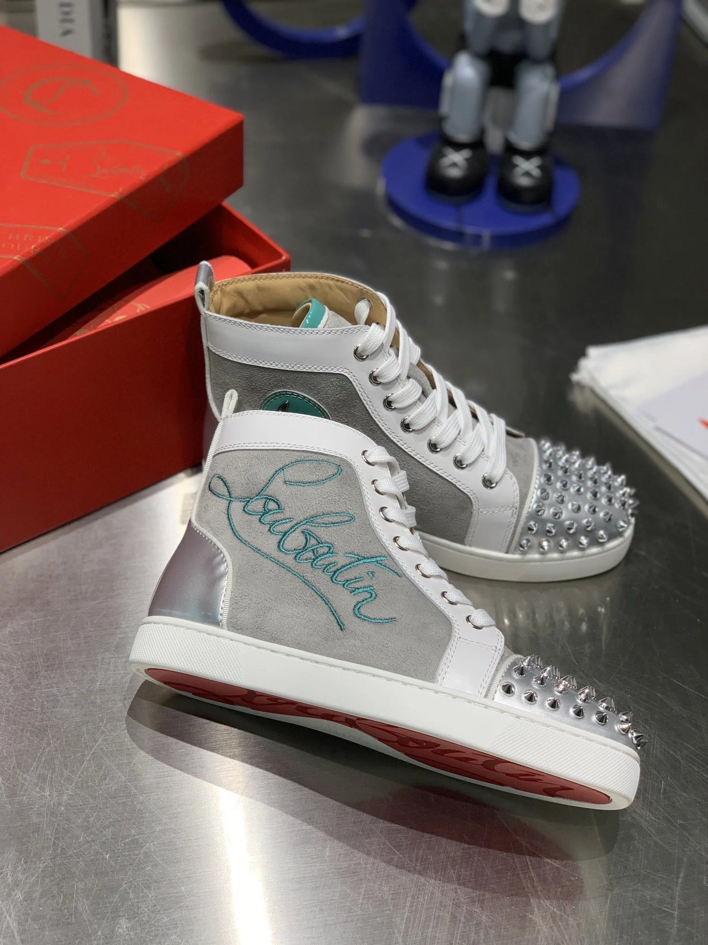 CL SNEAKER