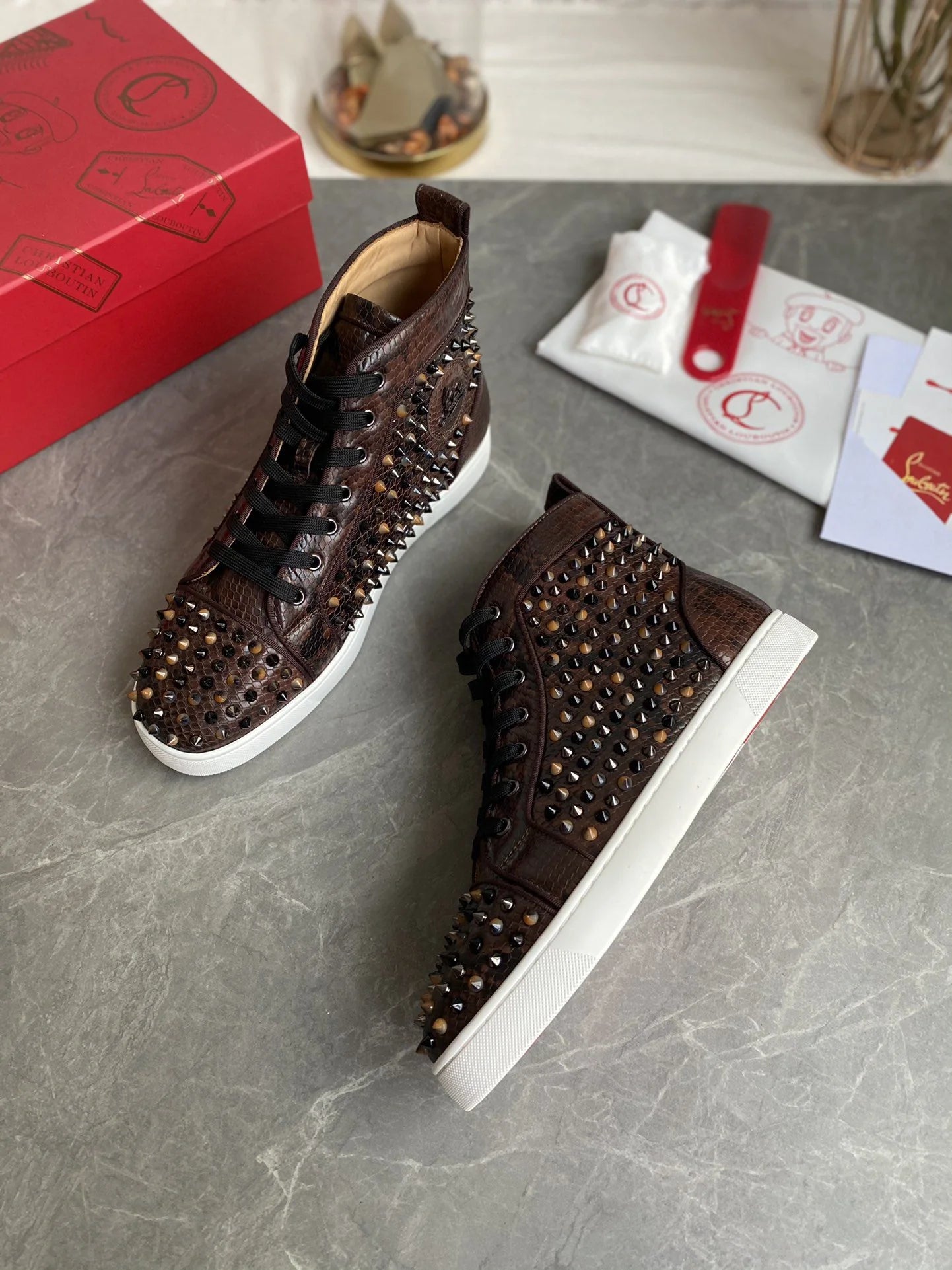 CL SNEAKER