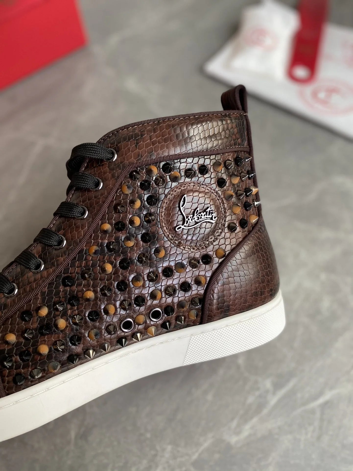 CL SNEAKER