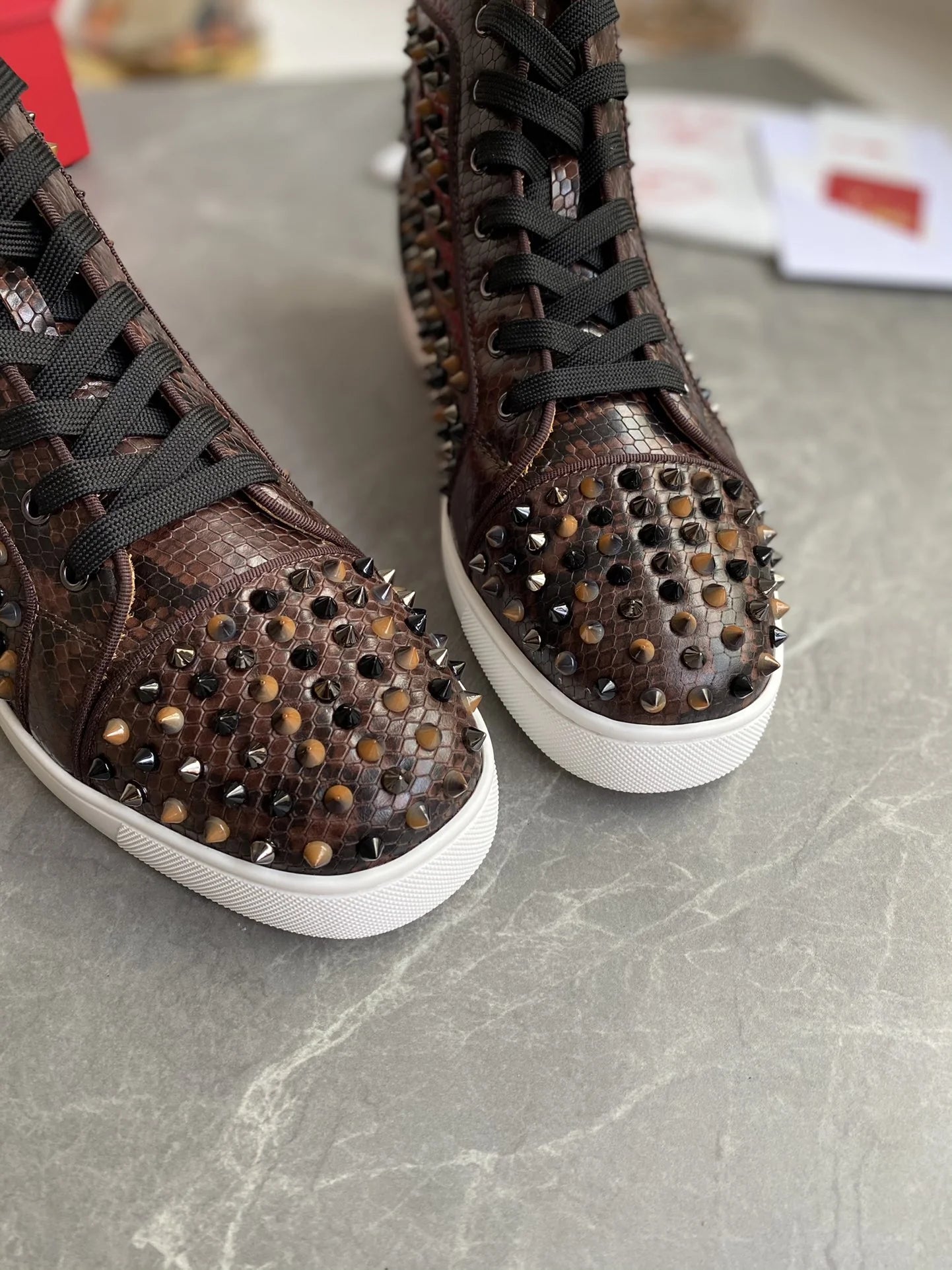 CL SNEAKER