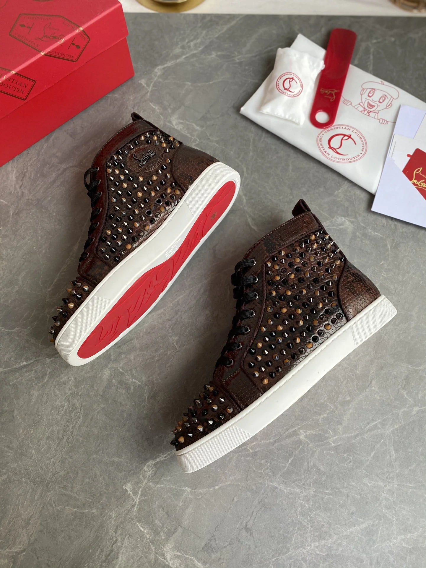 CL SNEAKER