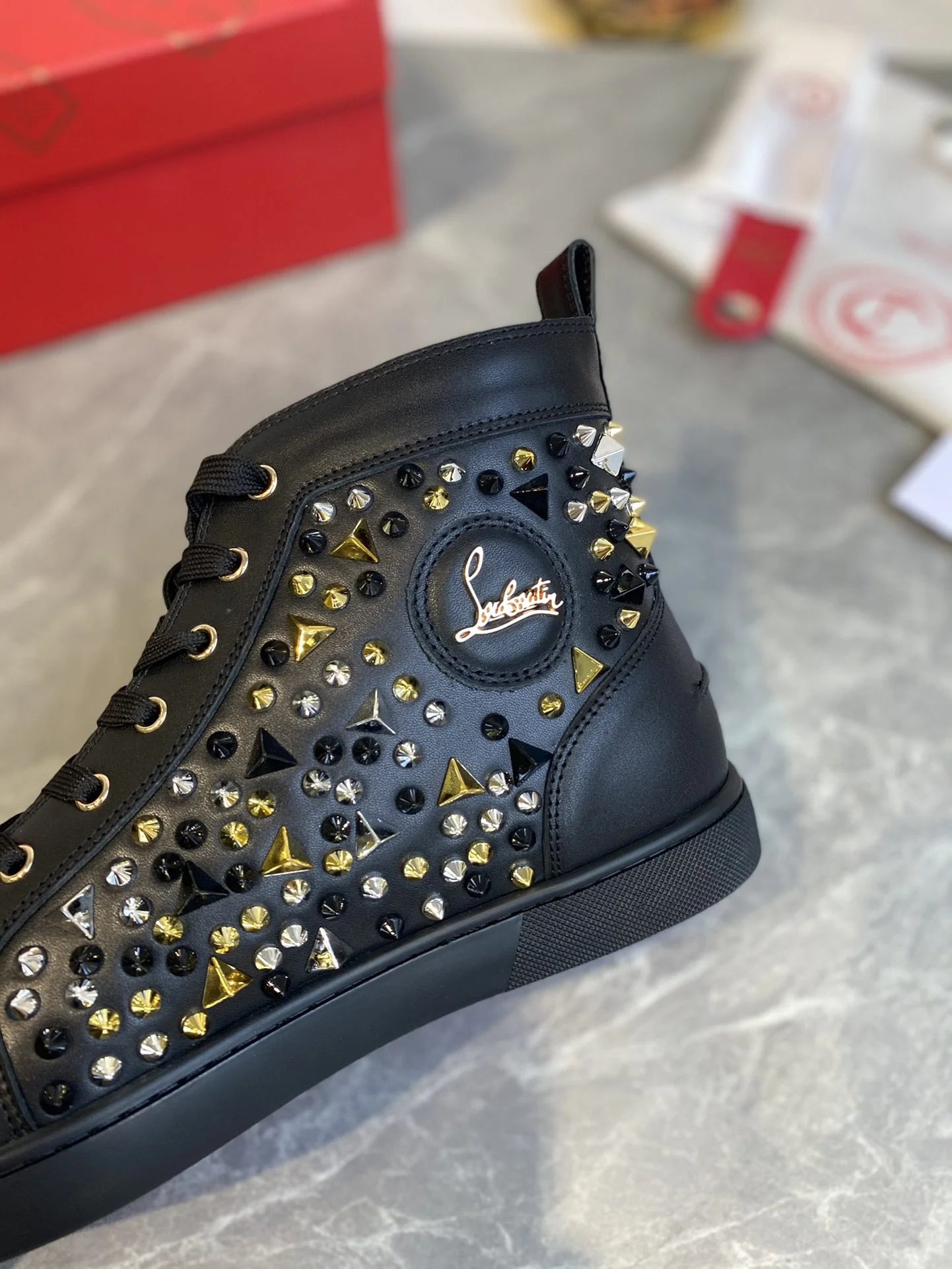 CL SNEAKER