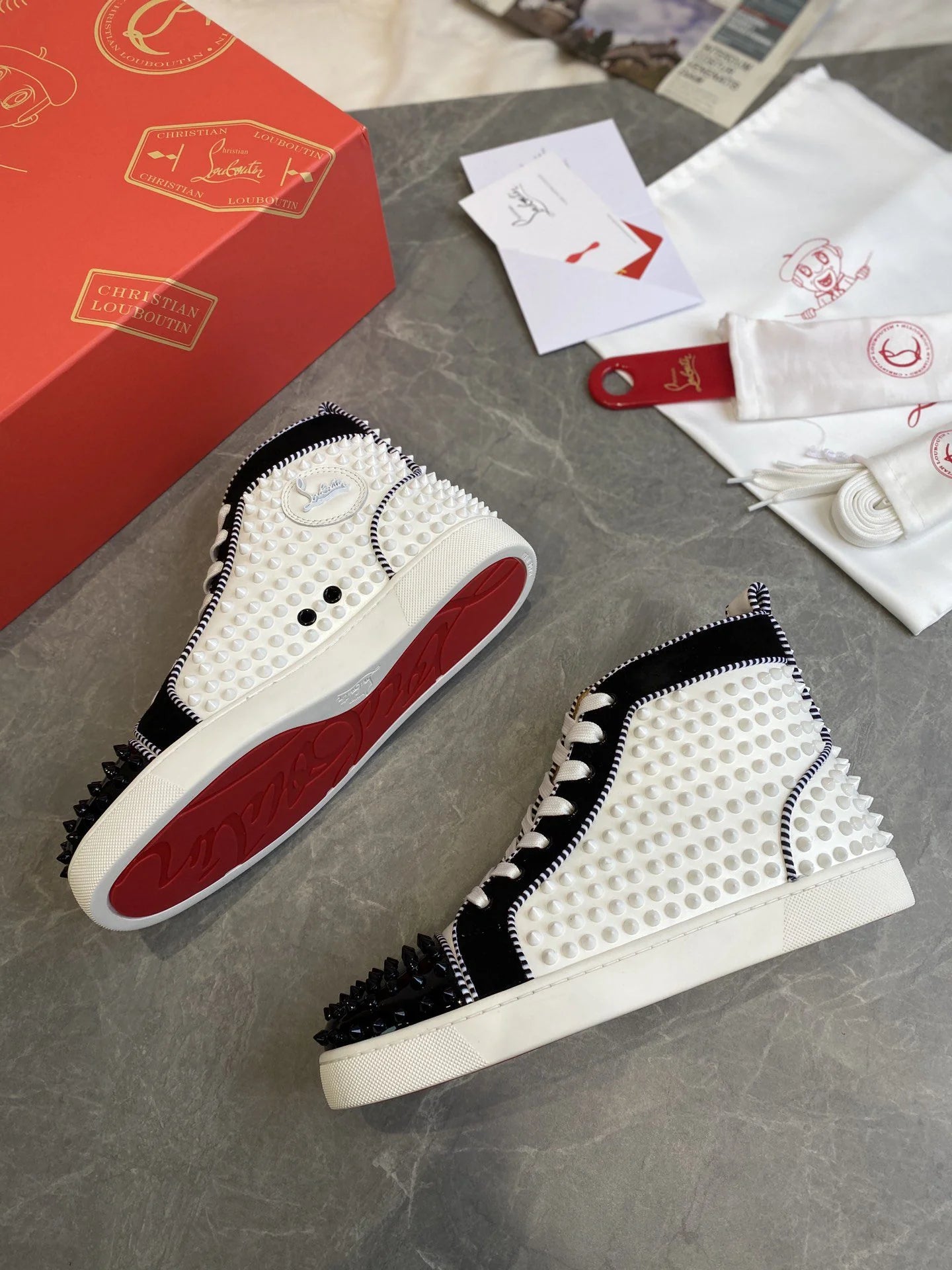 CL SNEAKER