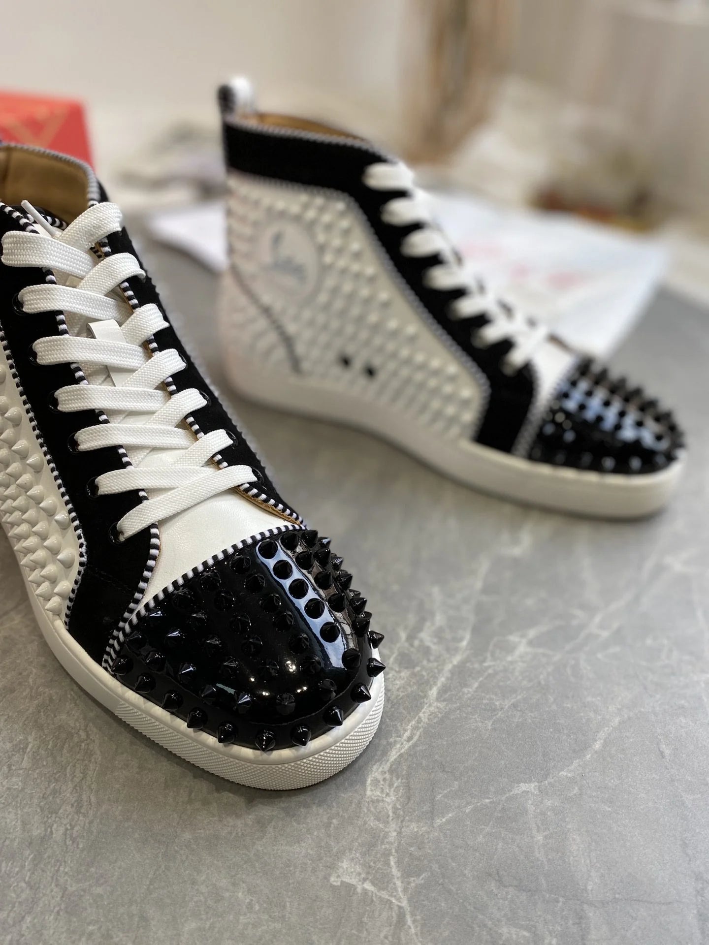CL SNEAKER