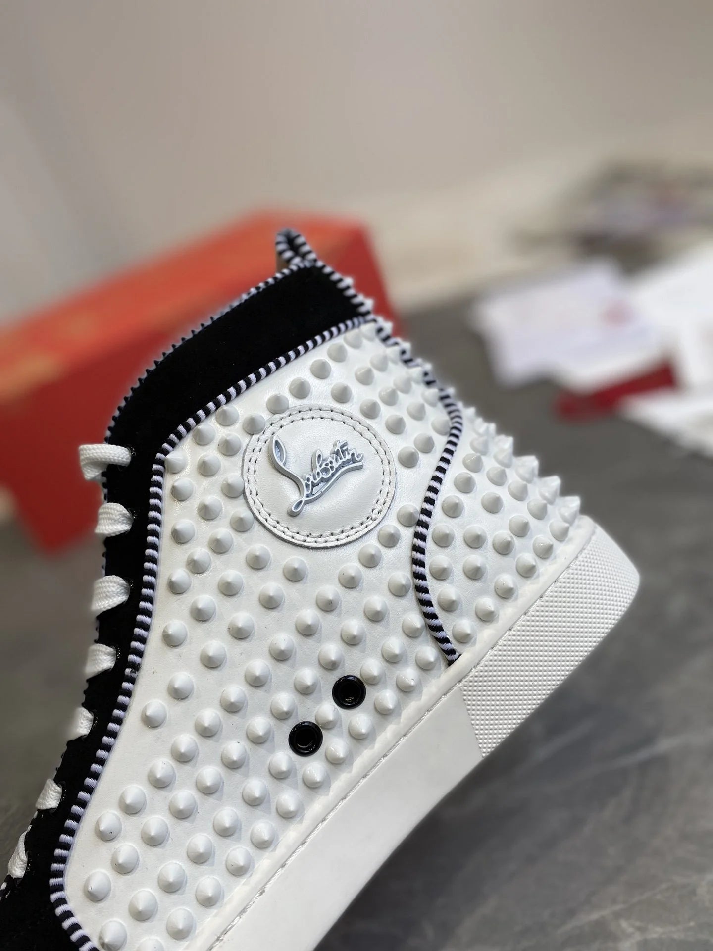 CL SNEAKER