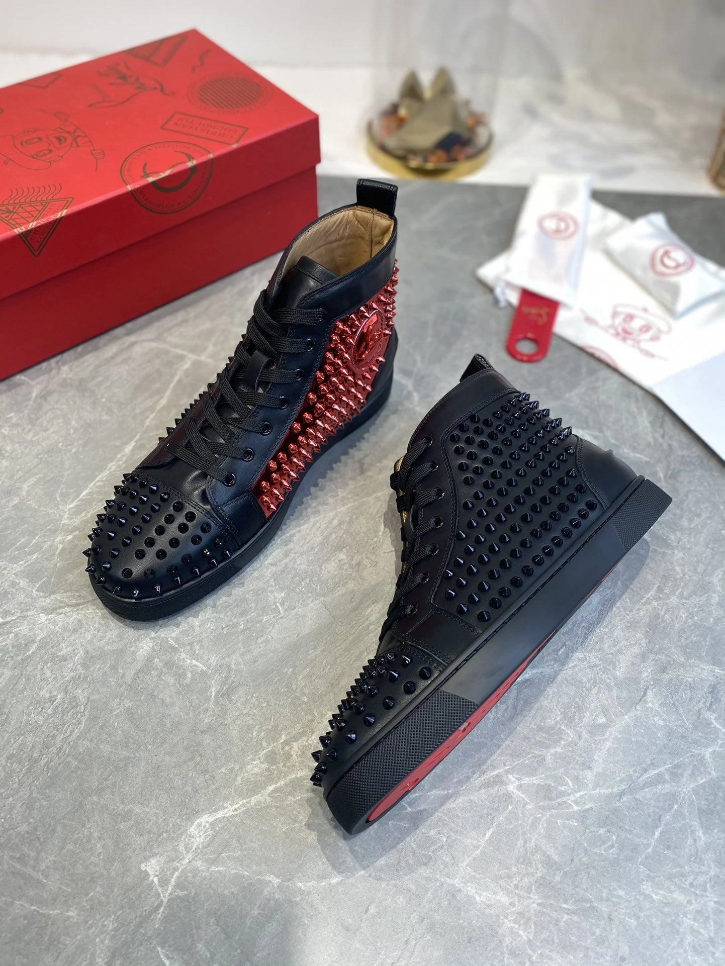 CL SNEAKER
