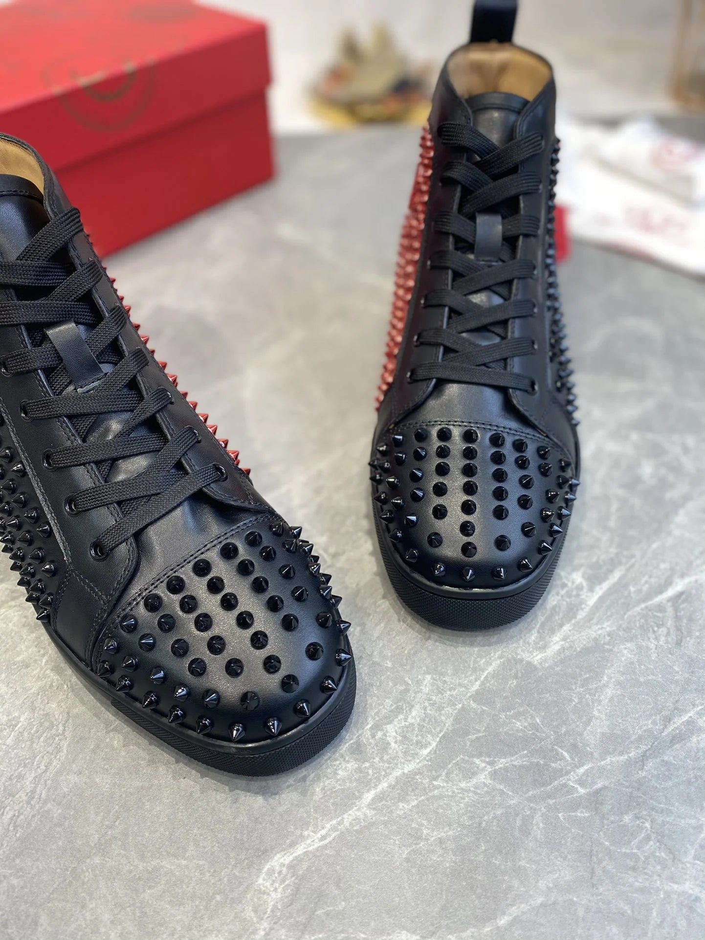 CL SNEAKER