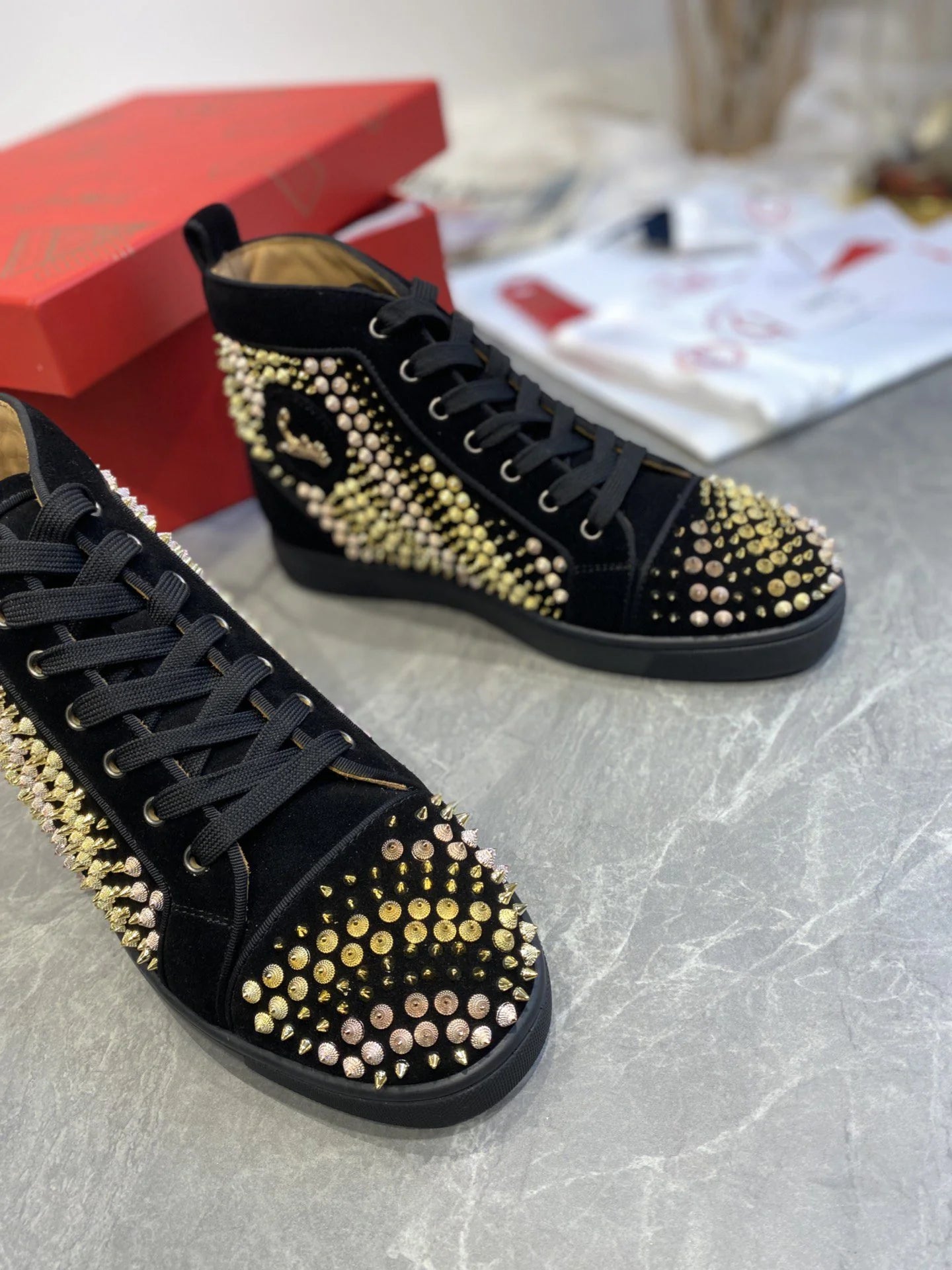 CL SNEAKER