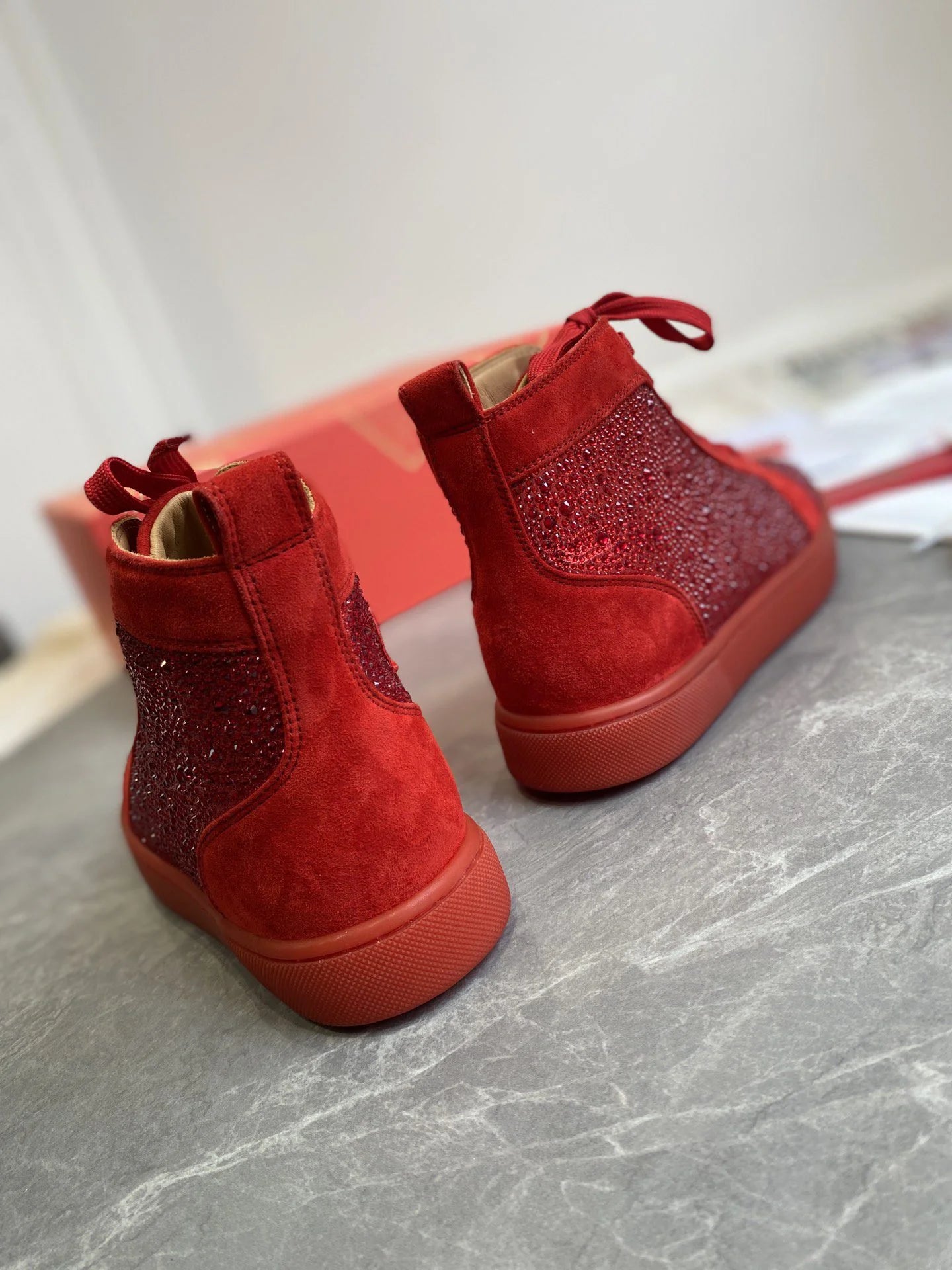CL SNEAKER