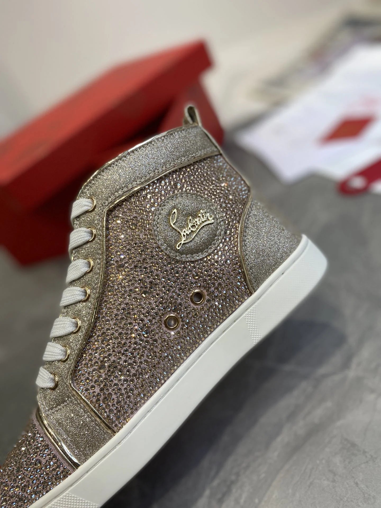 CL SNEAKER
