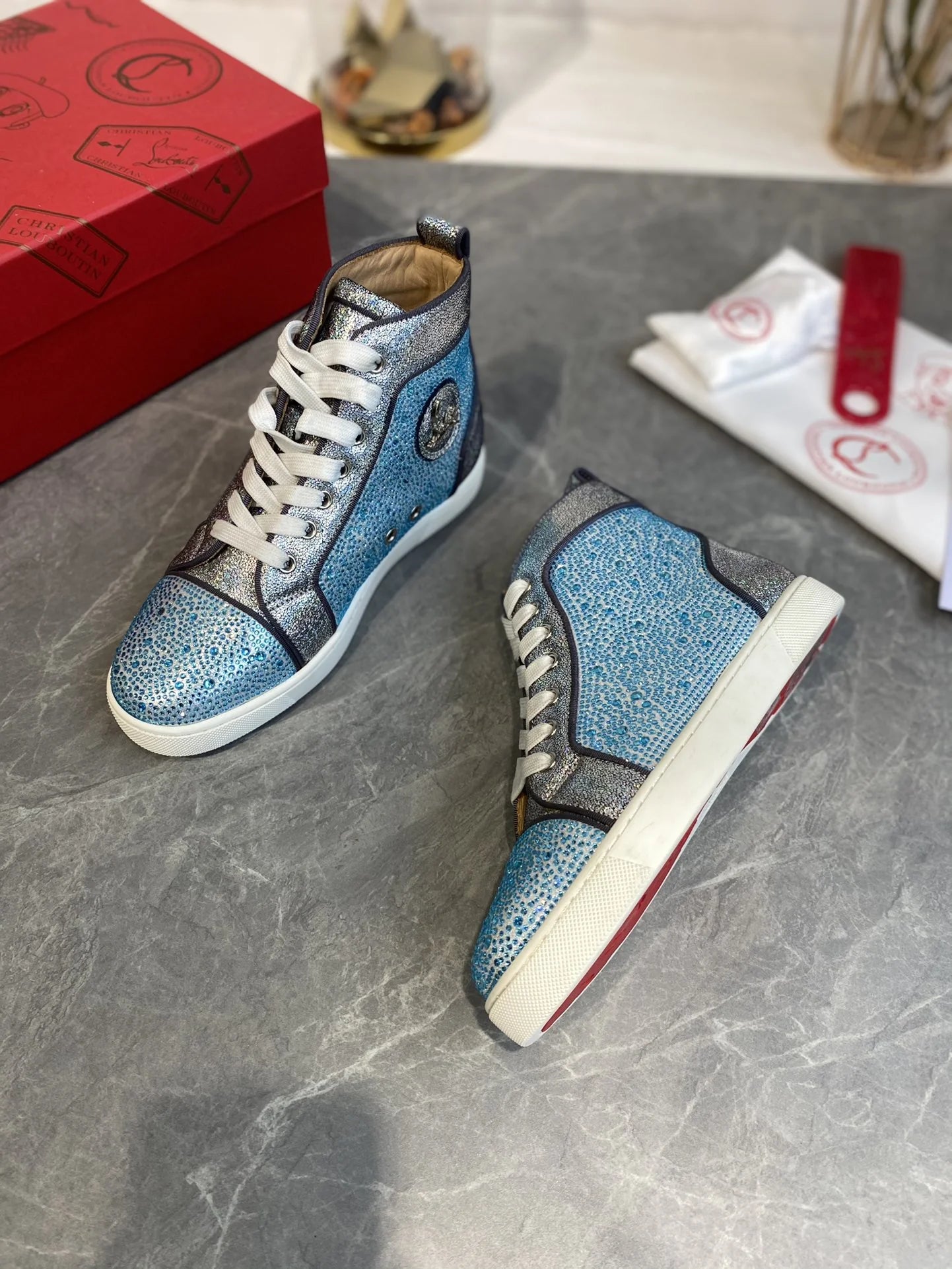 CL SNEAKER