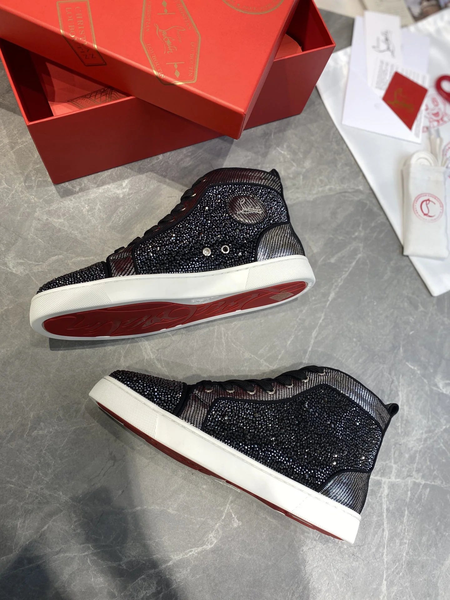 CL SNEAKER