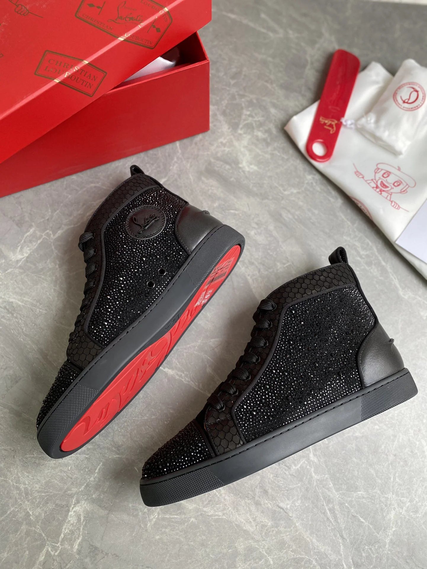 CL SNEAKER