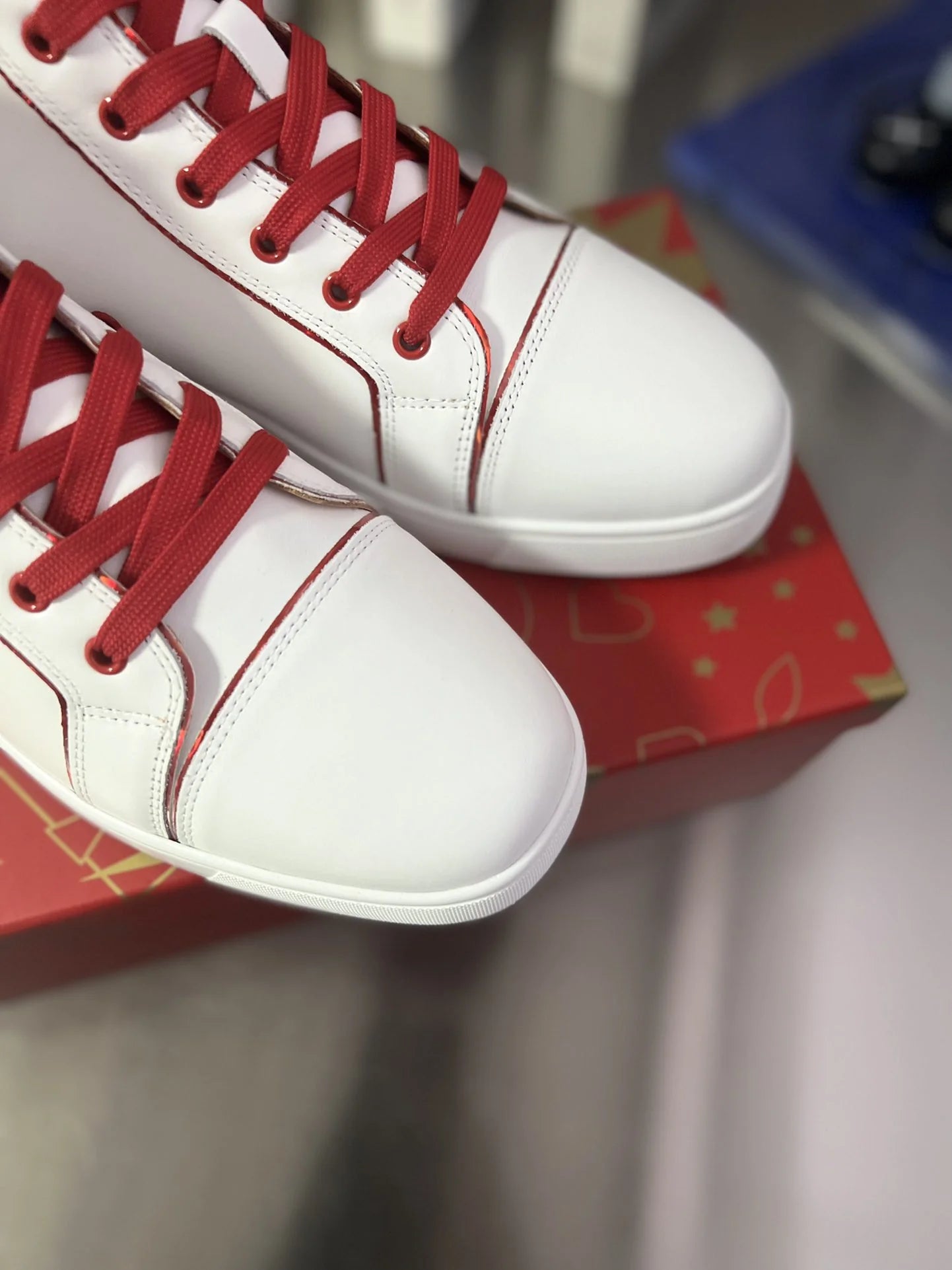 CL SNEAKER