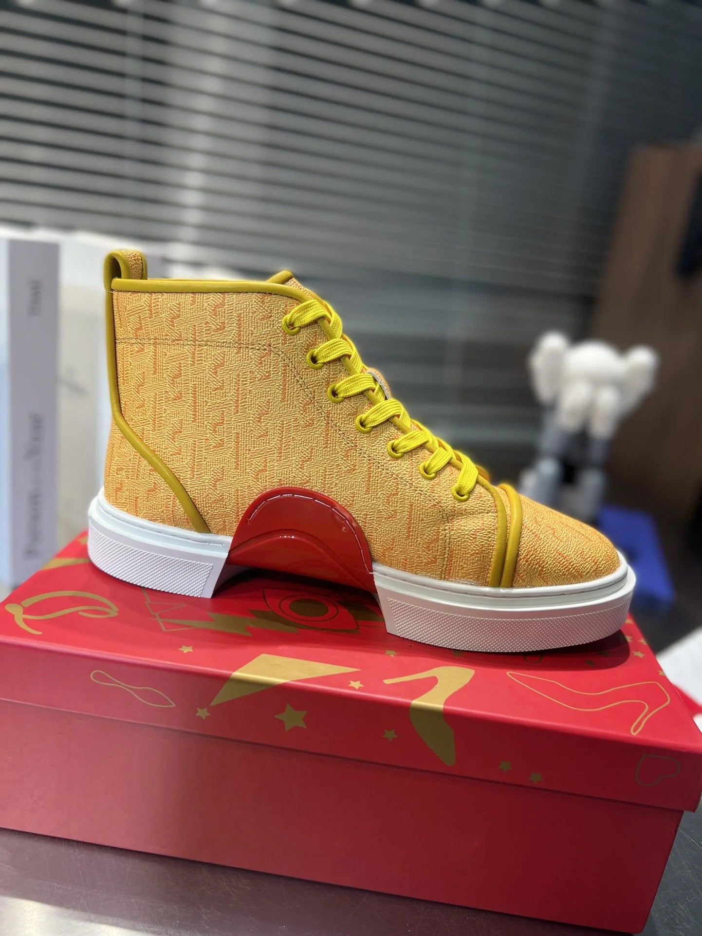 CL SNEAKER