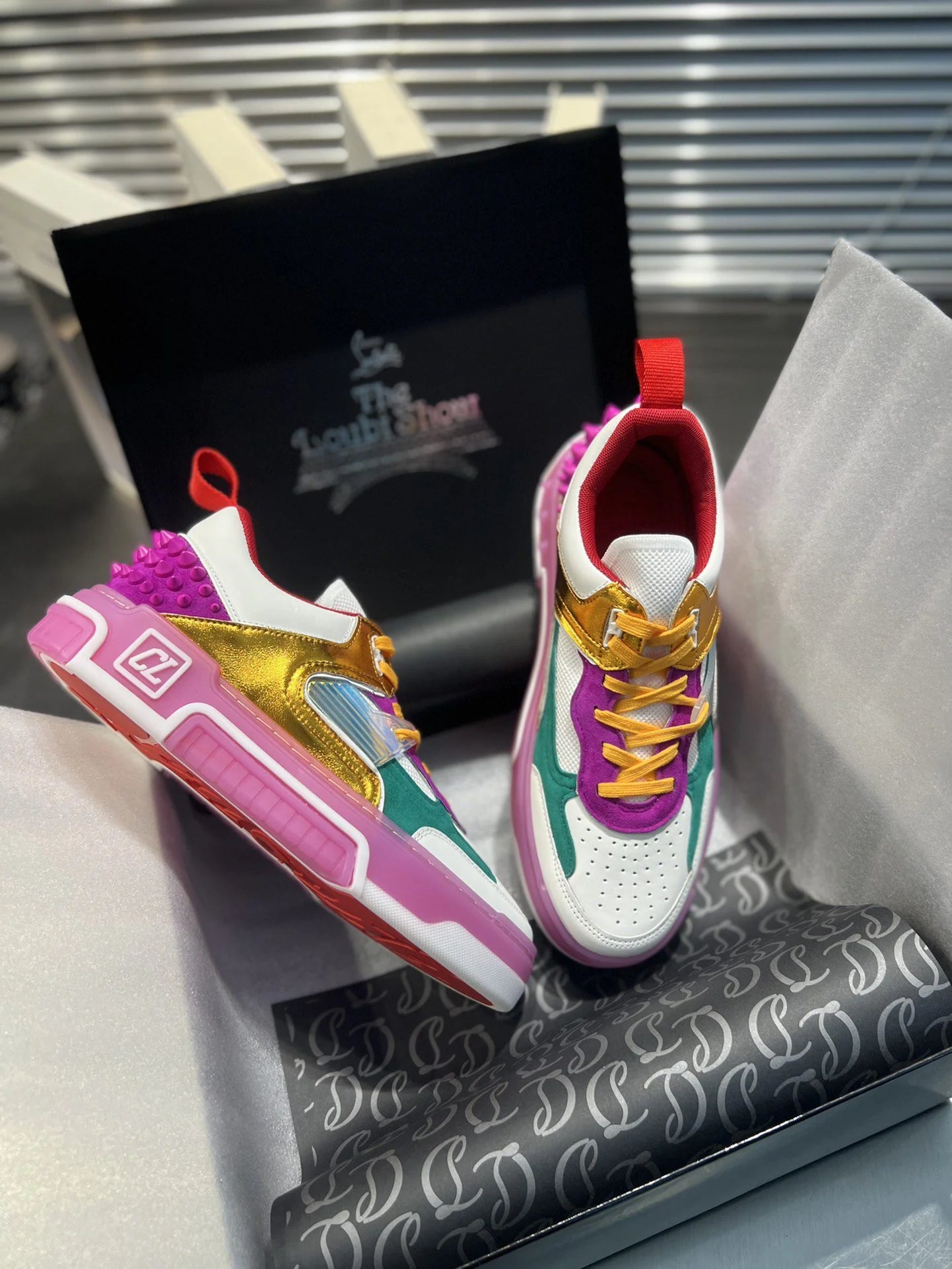 CL SNEAKER