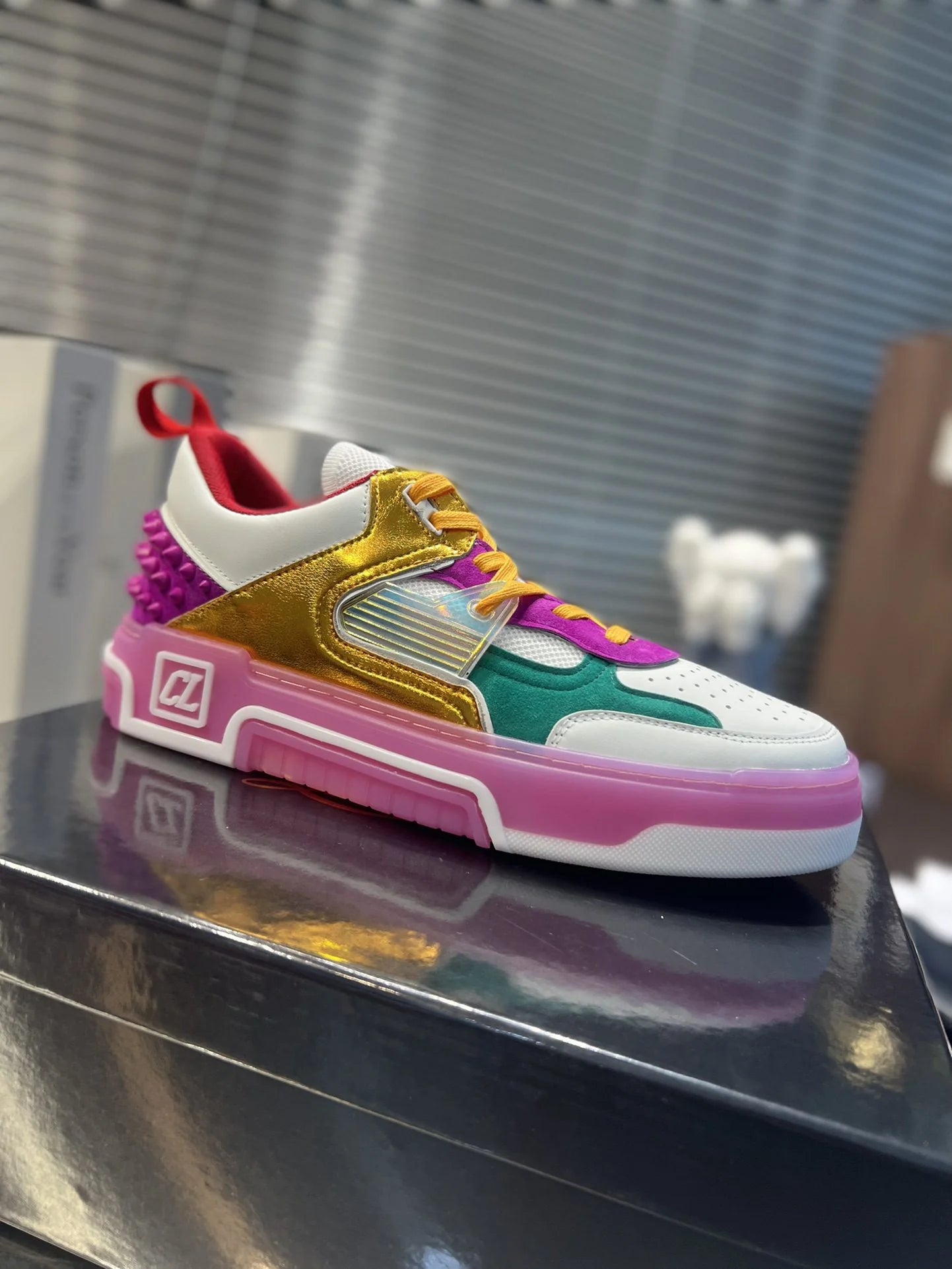 CL SNEAKER