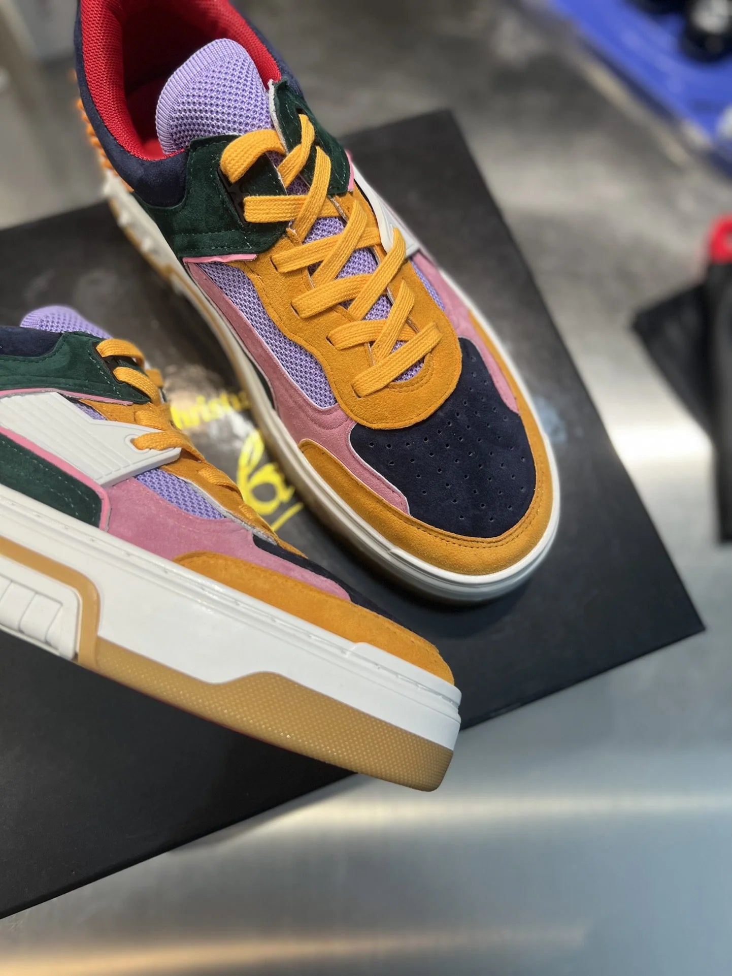 CL SNEAKER