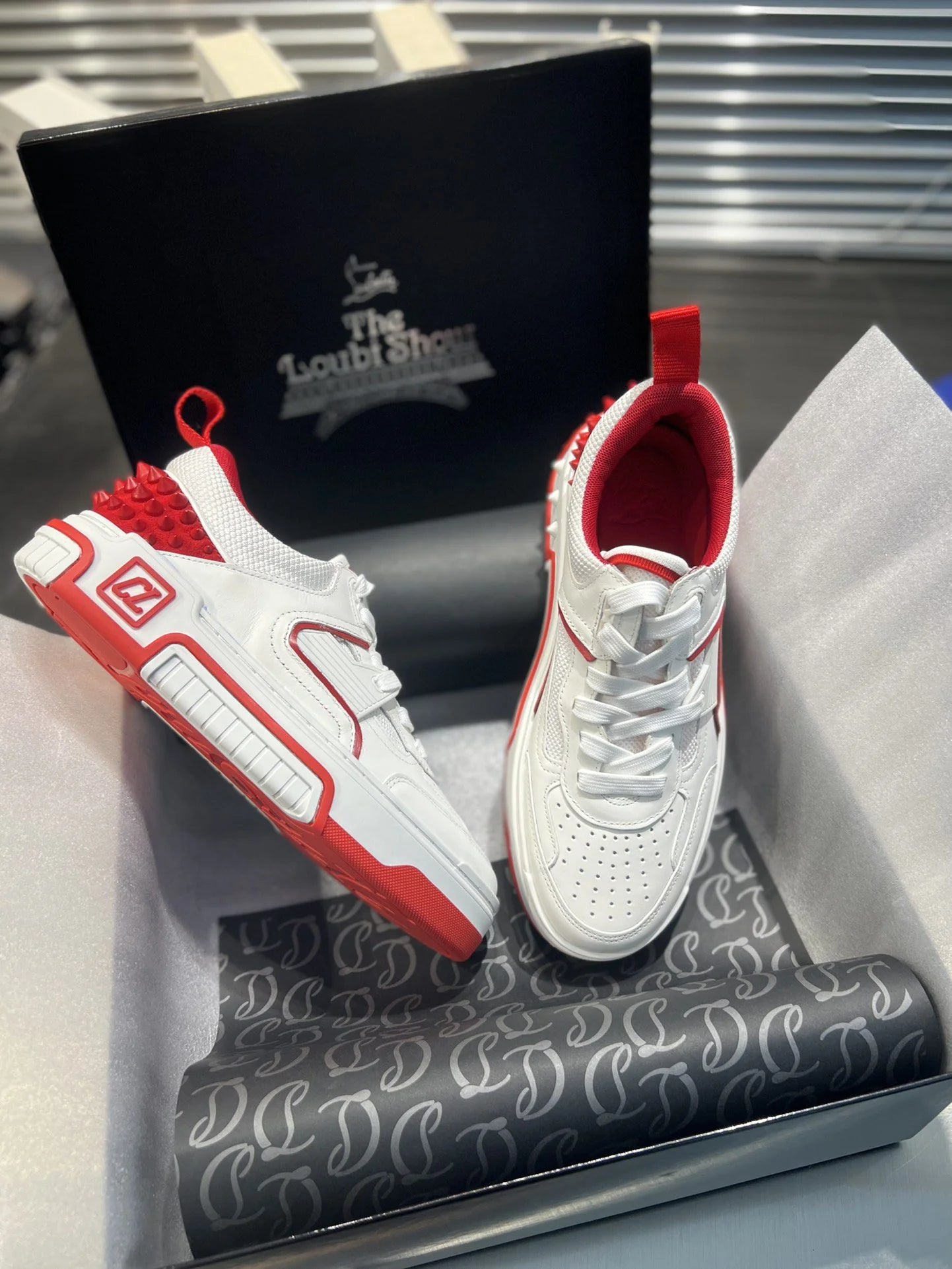 CL SNEAKER