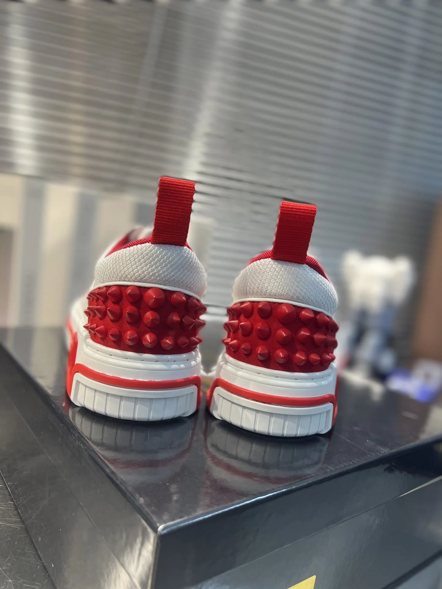 CL SNEAKER
