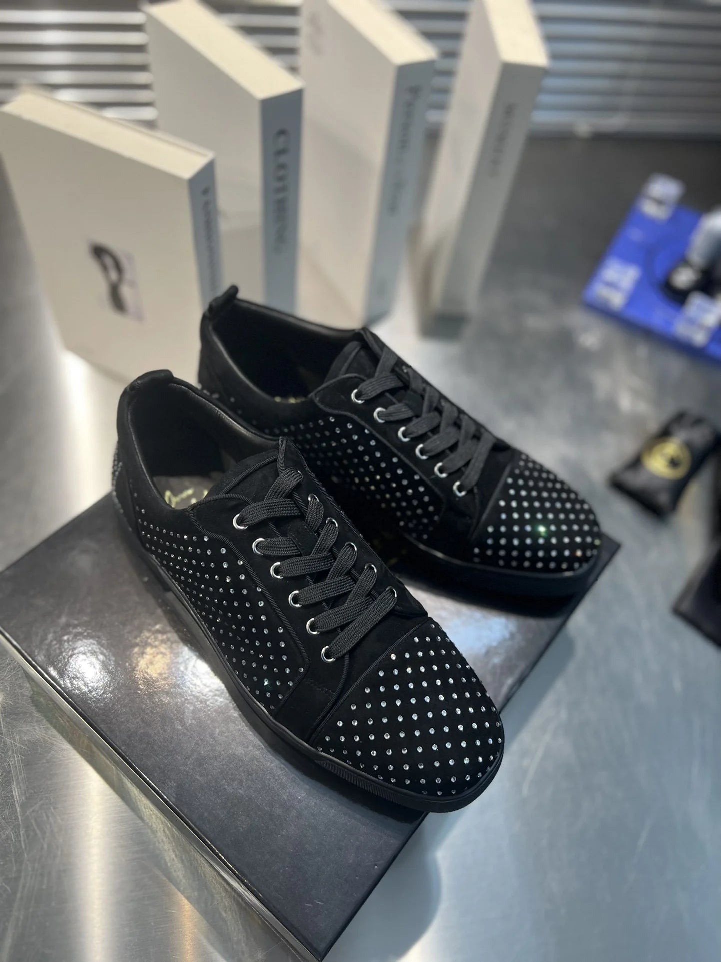 CL SNEAKER