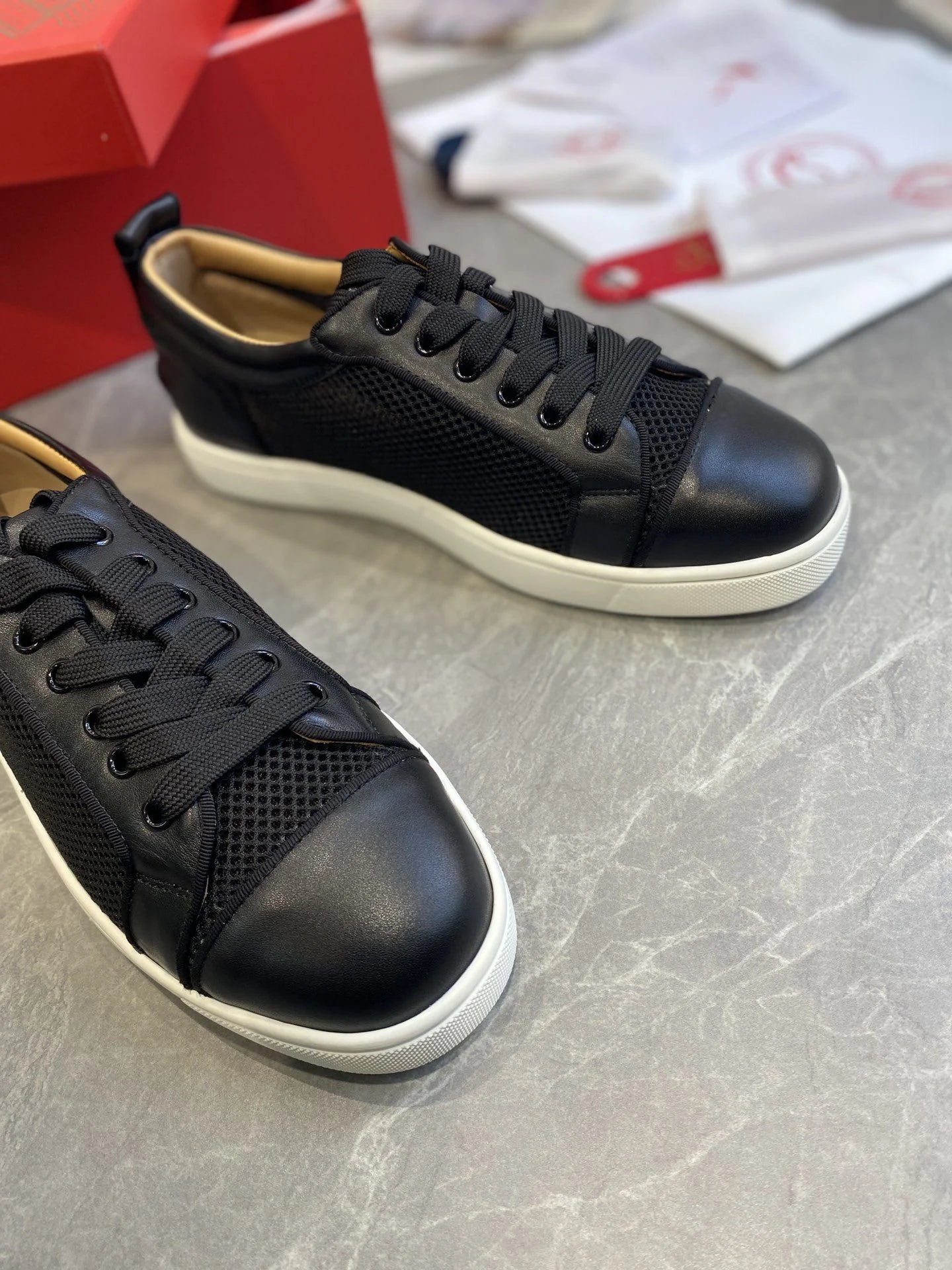 CL SNEAKER