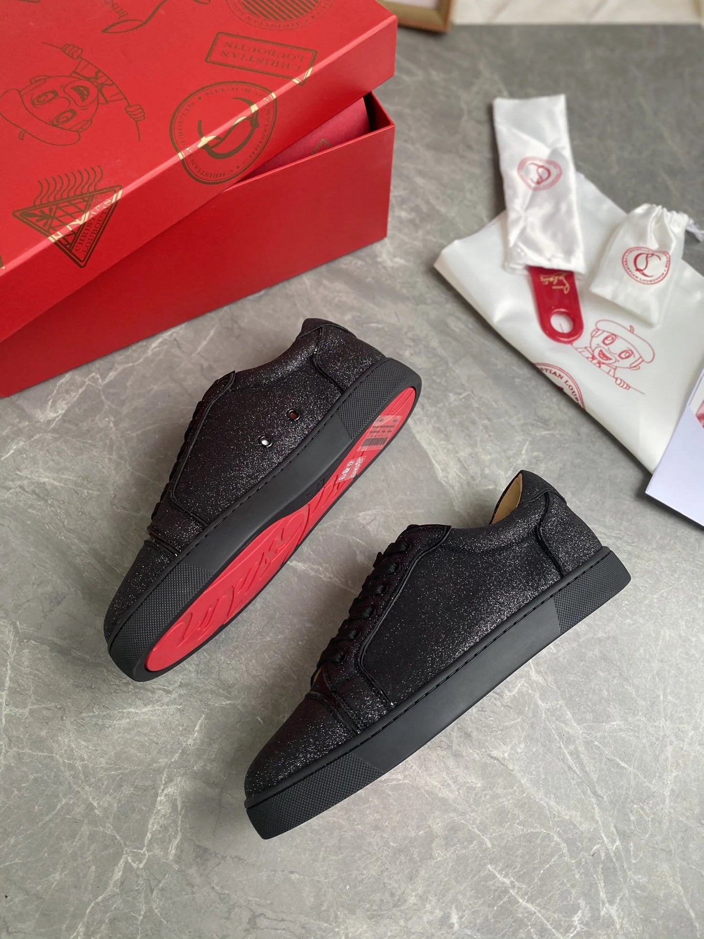 CL SNEAKER