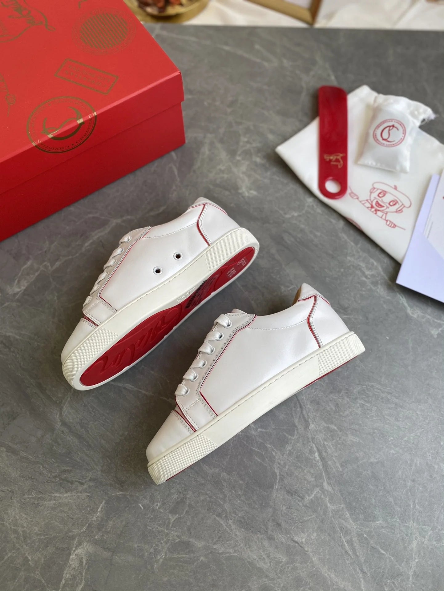 CL SNEAKER