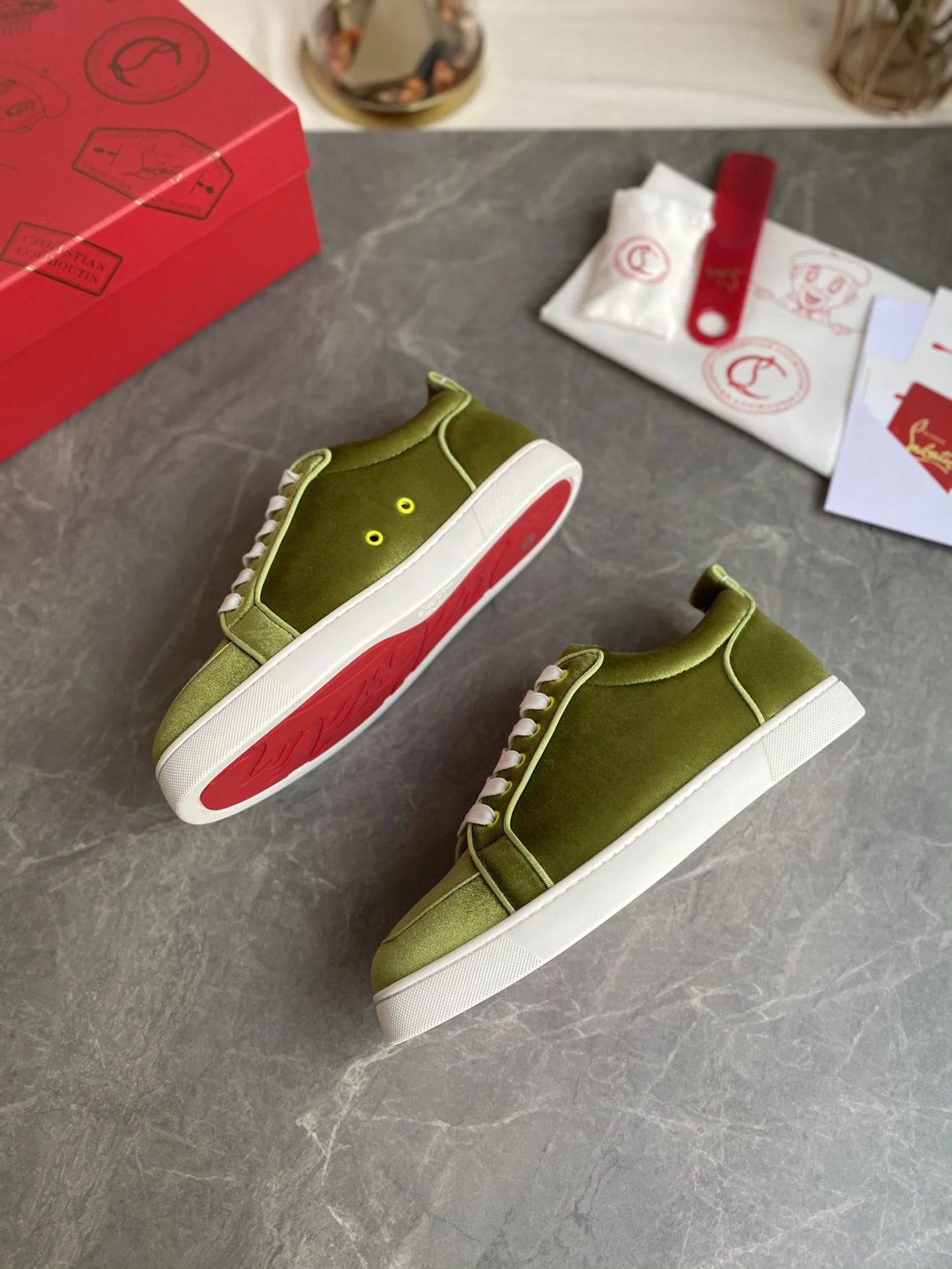 CL SNEAKER