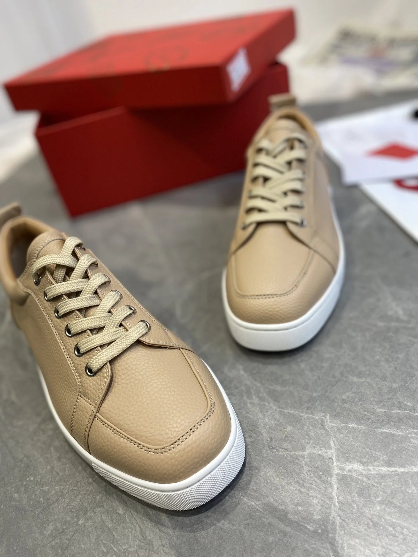 CL SNEAKER