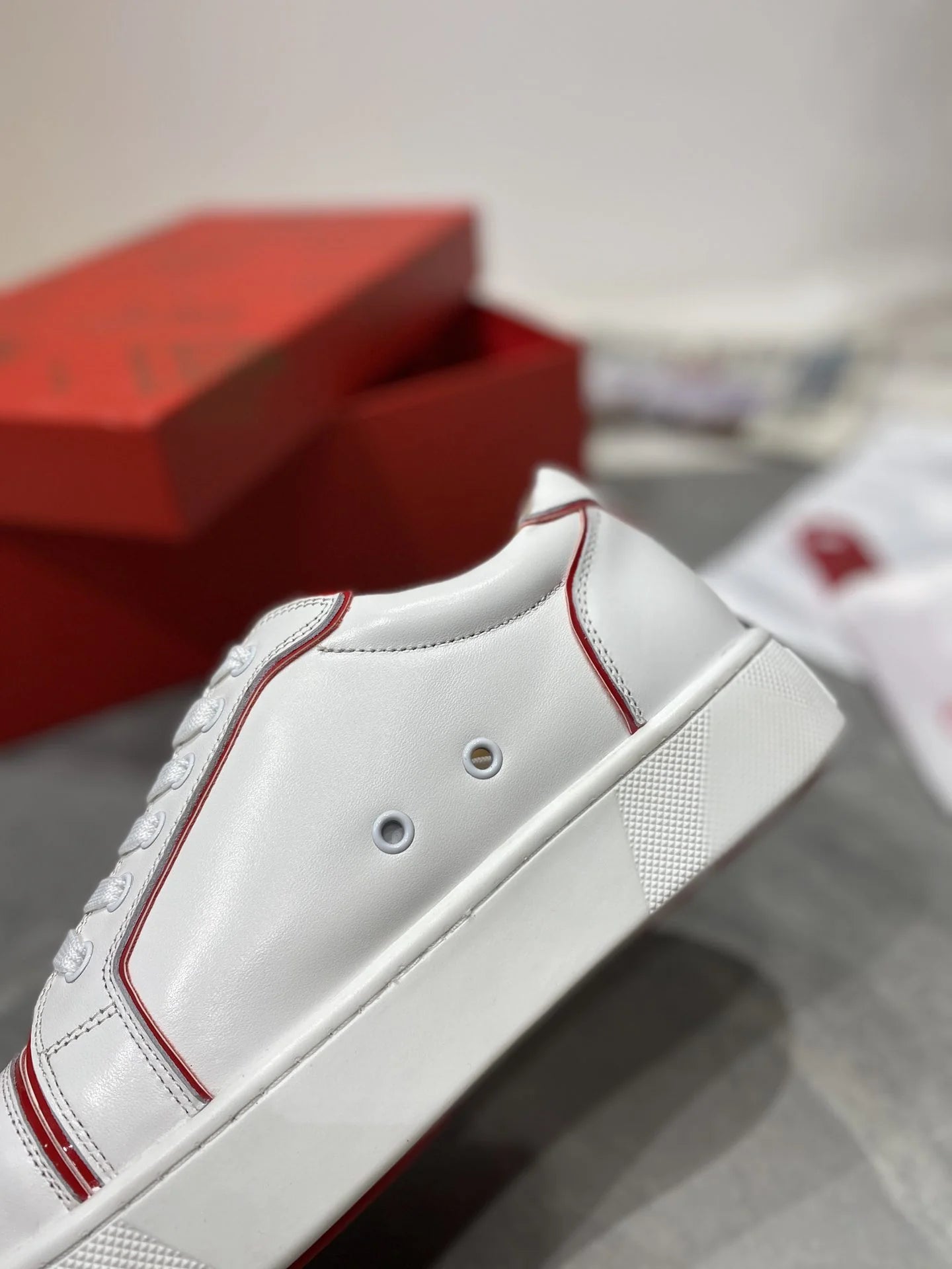 CL SNEAKER